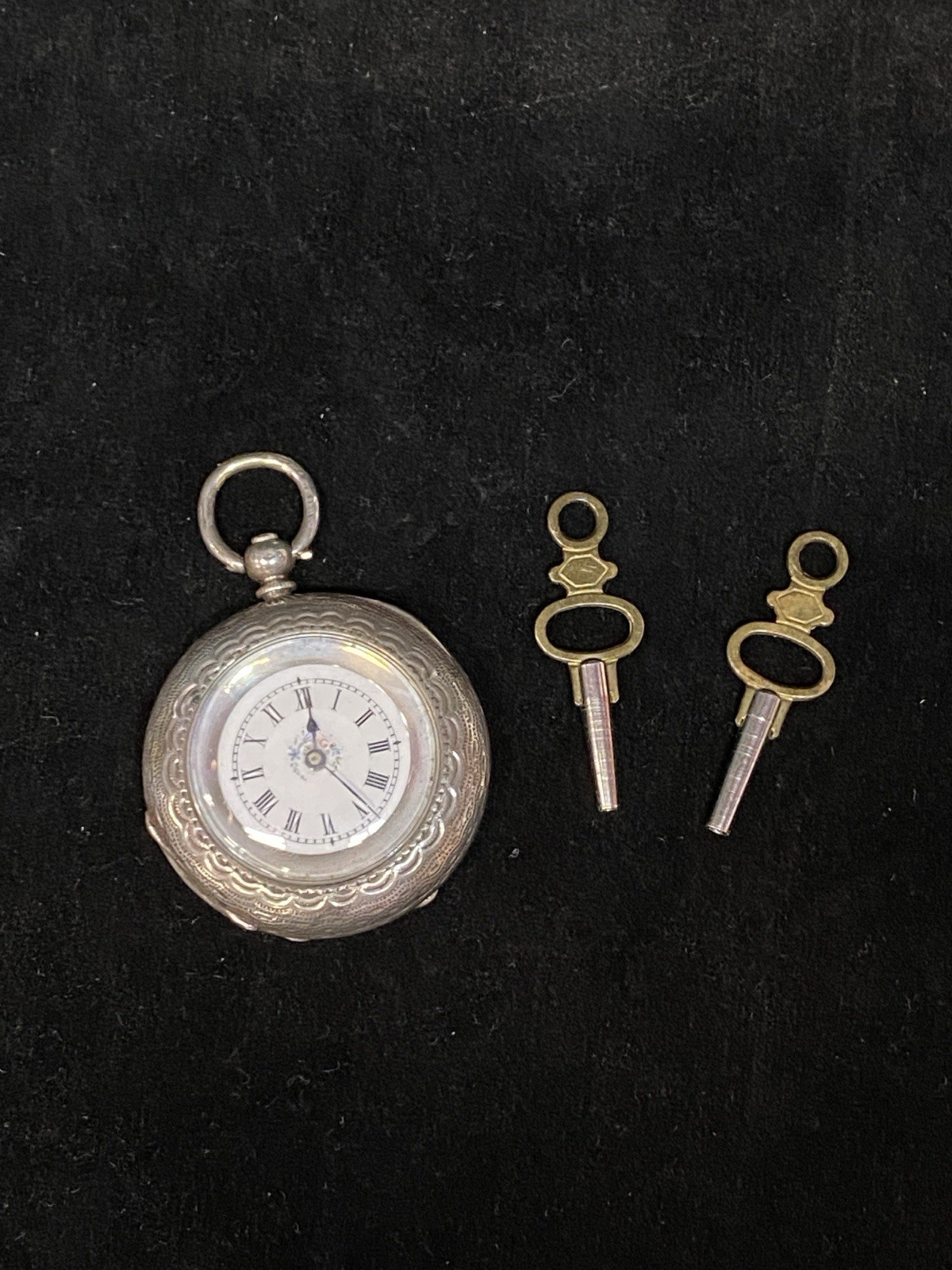 Antique Swiss 800 Silver Hallmarked Case Pocket Watch Porcelain Keys Parts JB10