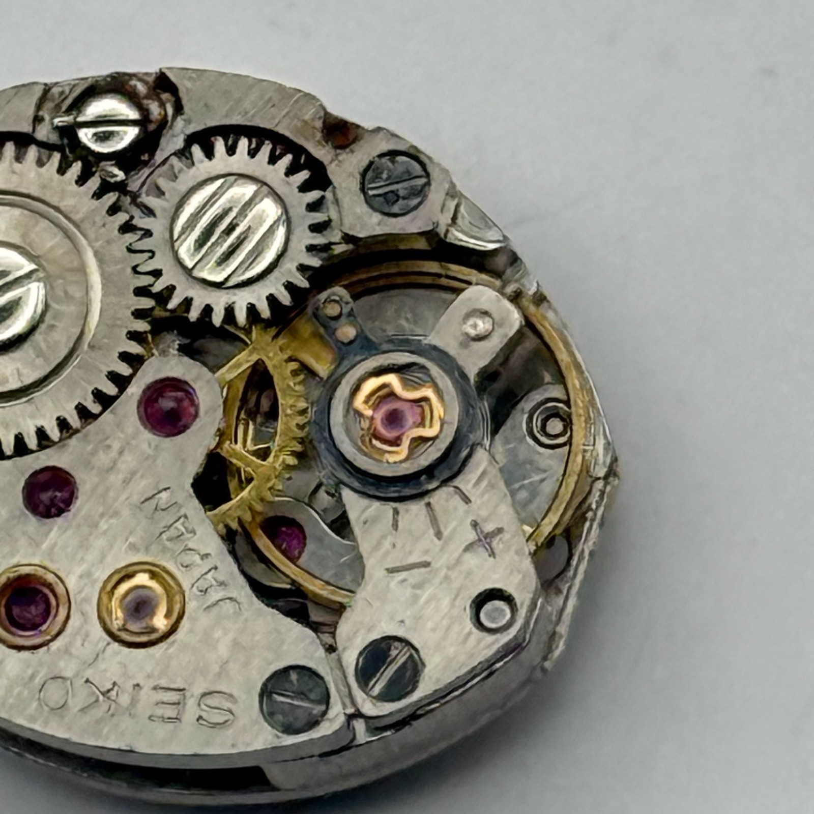 Seiko 10C Watch Movement Diashock Japan 17 Jewels Manual Wind Parts Repair 13mm