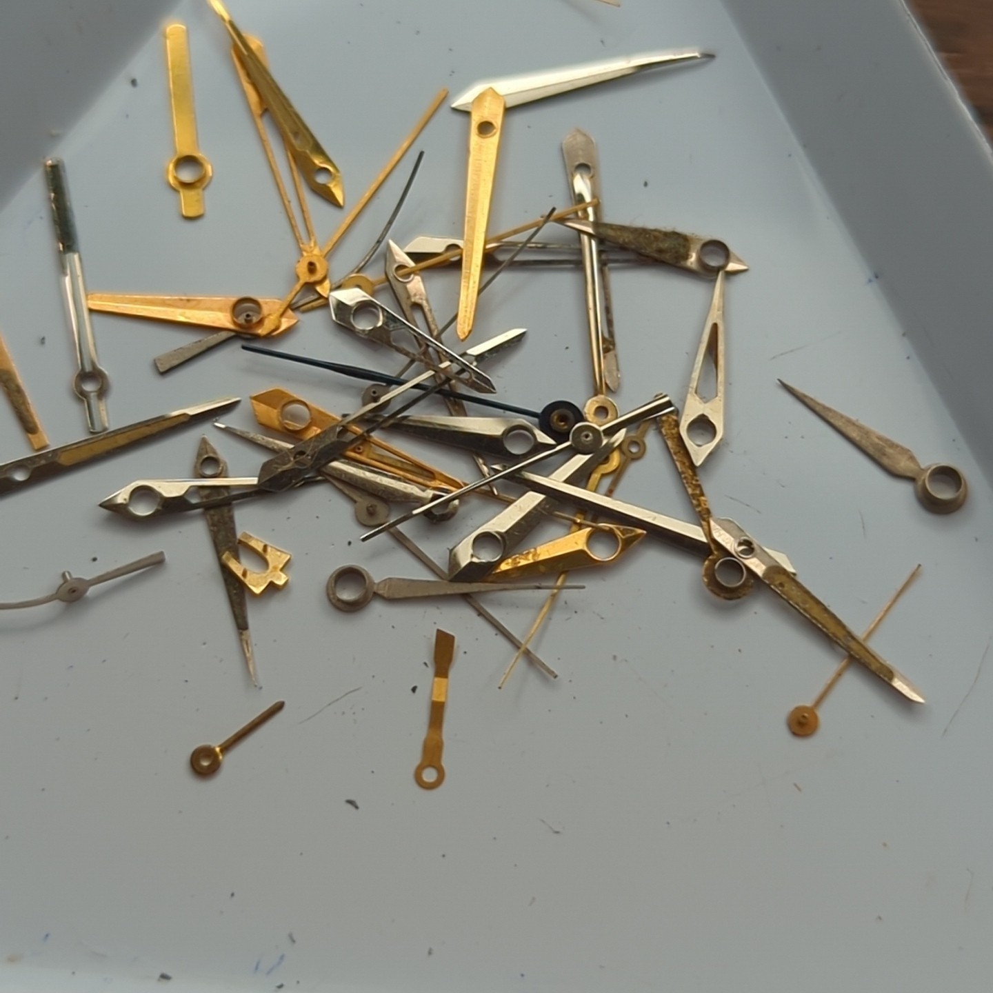 Bulova Accutron Vintage Watch Hands Large Lot, Silver and Gold tone (P60)