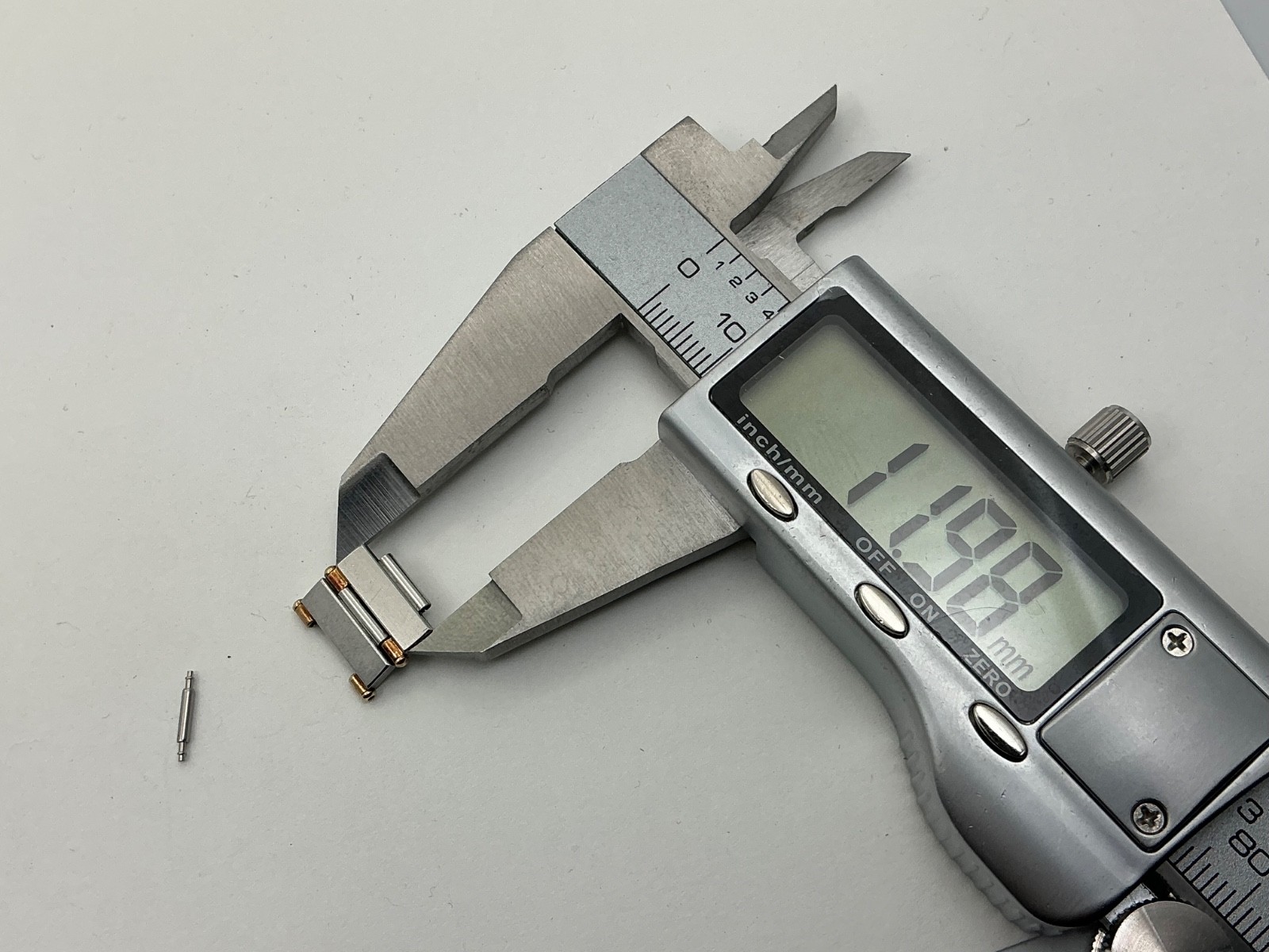 Authentic Factory OMEGA Constellation 12mm 18K & SS 2 Full Links 6051/081