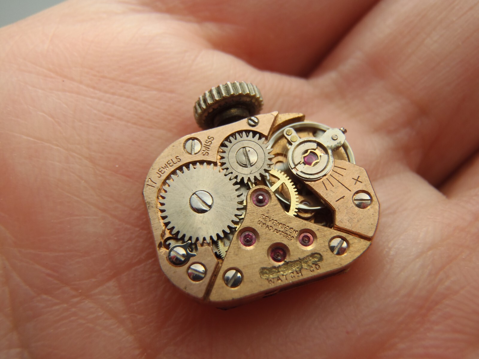 Avalon 6650 Swiss Watch Movement 17J Swiss Manual Wind Running