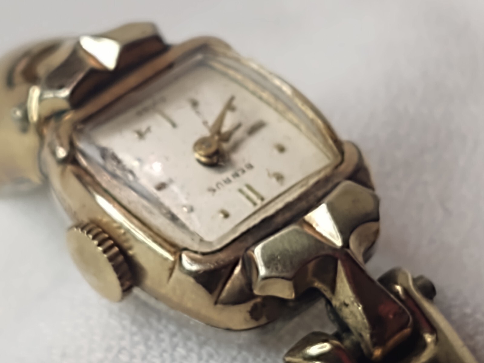 Benrus Swiss Watch 17 Jewel 10K Gold Filled The Spirit of Paris Band Vintage