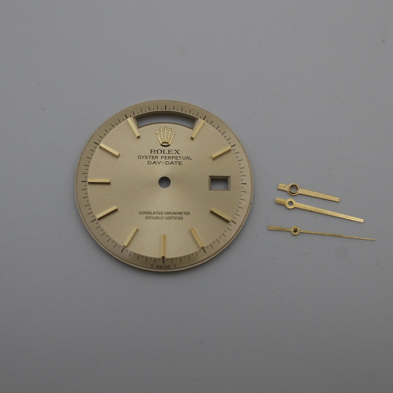 Rolex President Oyster Perpetual Day-Date Champagne Dial Hands 1803