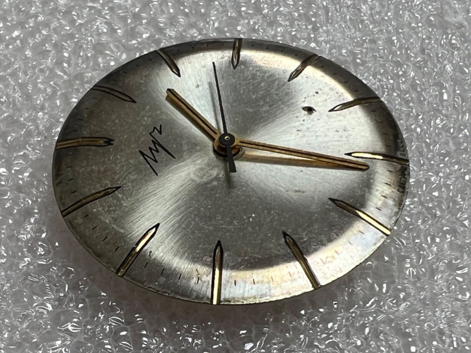 USSR LUCH movement 2209 caliber Gold Plated watch mechanism. FOR PARTS .
