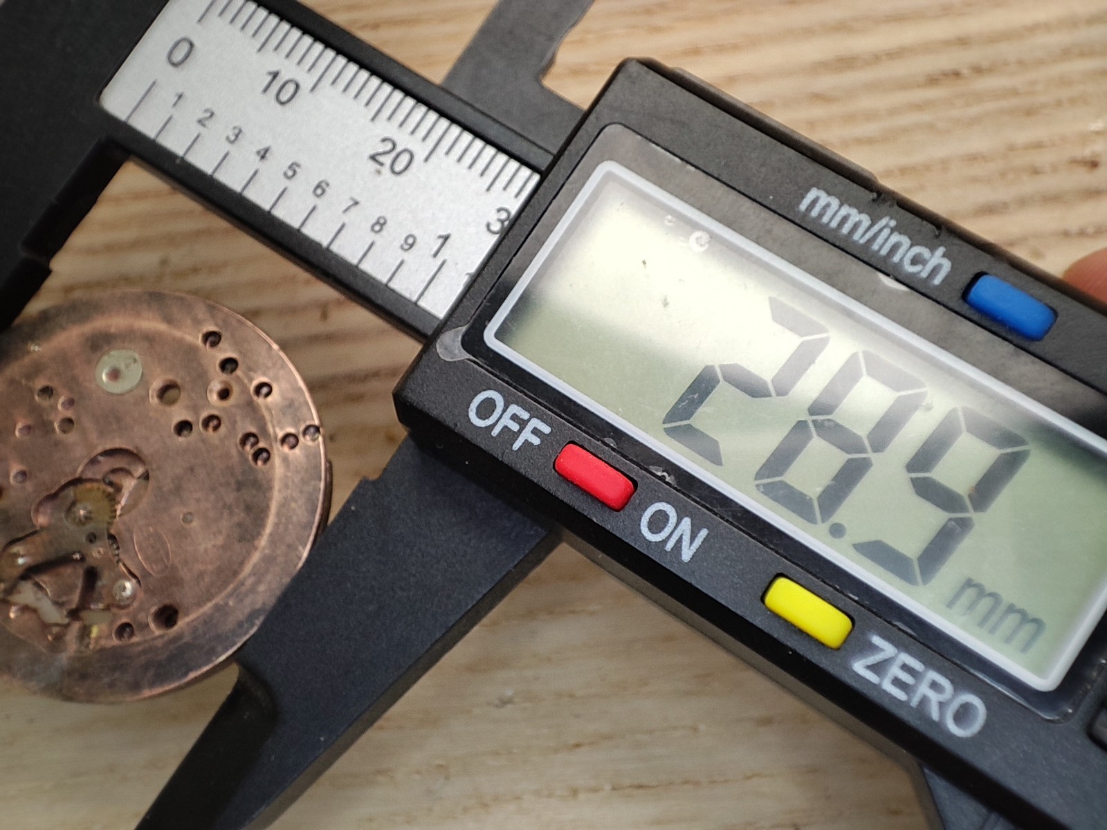 ej46 juillard Watch movement – 28.9 mm – for parts and spares