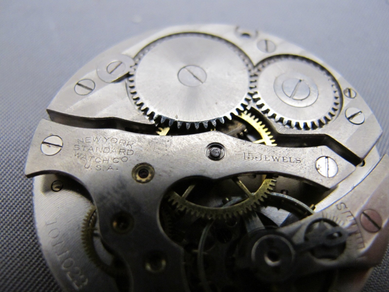 NEW YORK STANDARD 10S 15J Pocket Watch Movement-Grade 1553 Model K-Parts/Restore