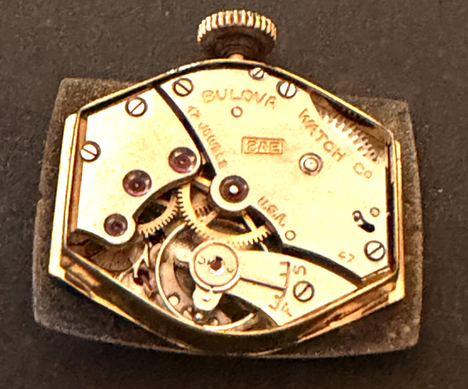 Vintage Bulova Cal 8AE Men’s Watch Movement Running Ticks Balance 8 AE 17j USA