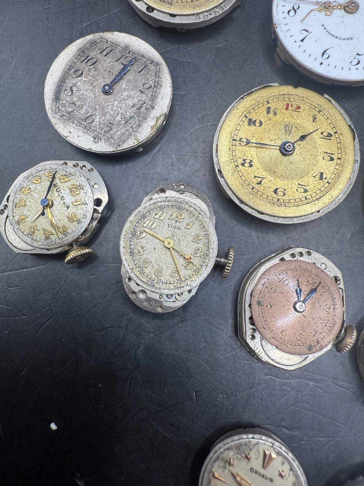 LOT of 36 Vintage Ladies Watch Movements & Dials For Parts/Repair Various Brands