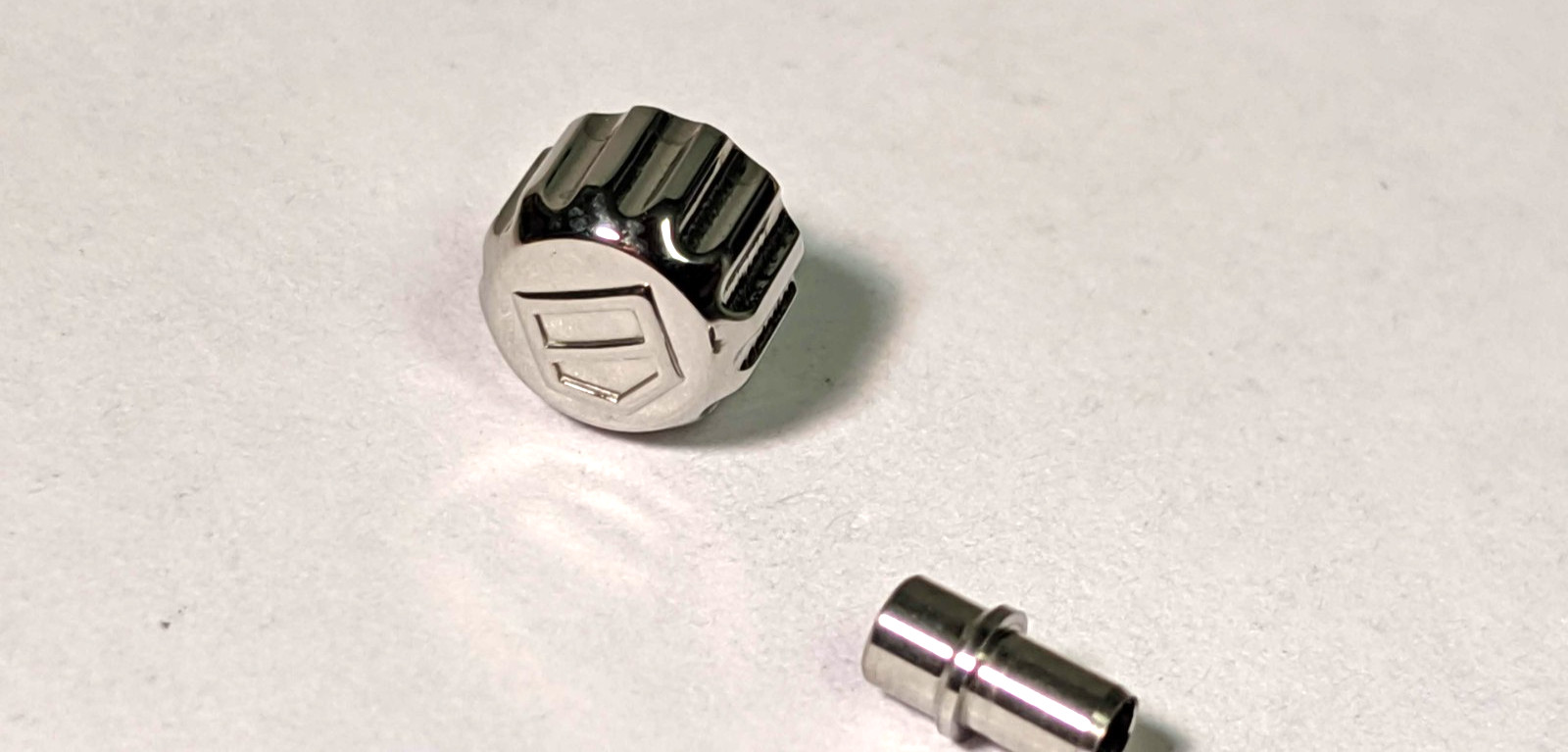 Tag HEUER CROWN S/S WHITE Cav 6501 and tube, approx 6.5mm diameter, SCREWDOWN TY