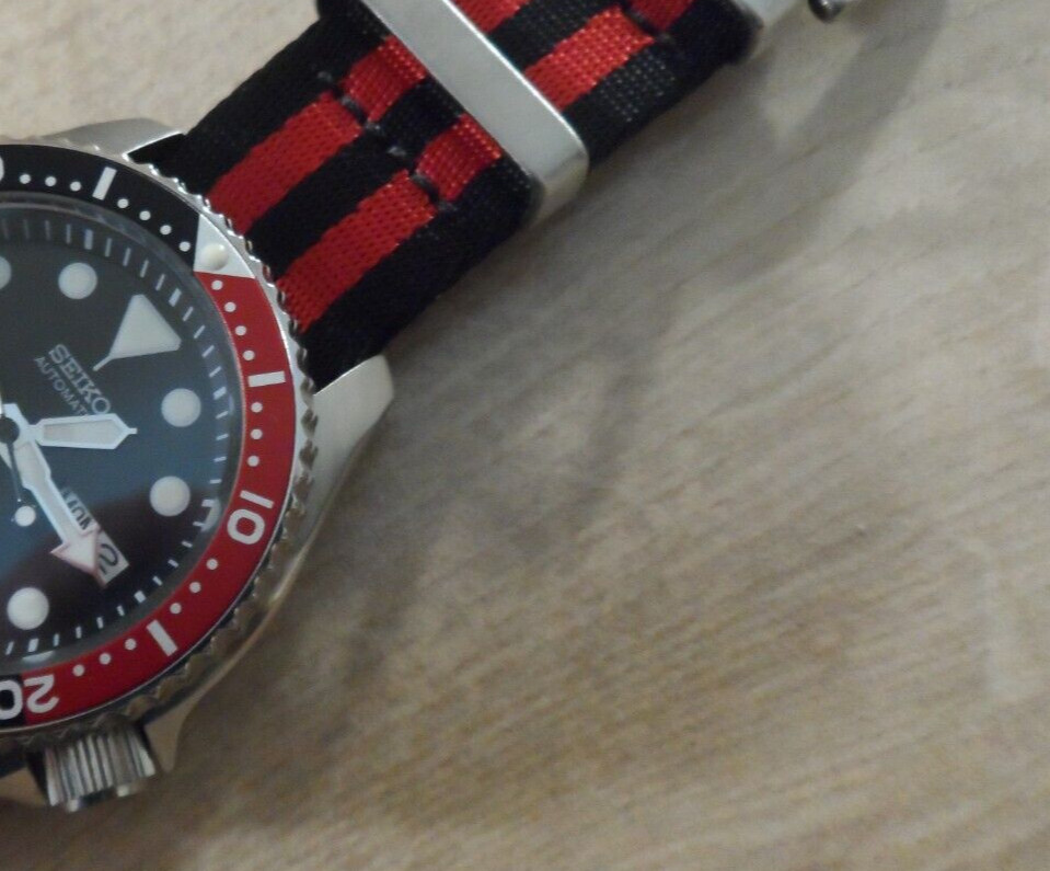 Flat Aluminum Bezel Insert for Seiko SKX SRPD Bezel Black Red and Adhesive Ring