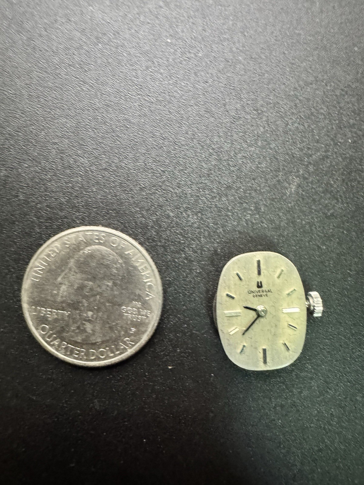Universal Geneve Wristwatch Movement – Running