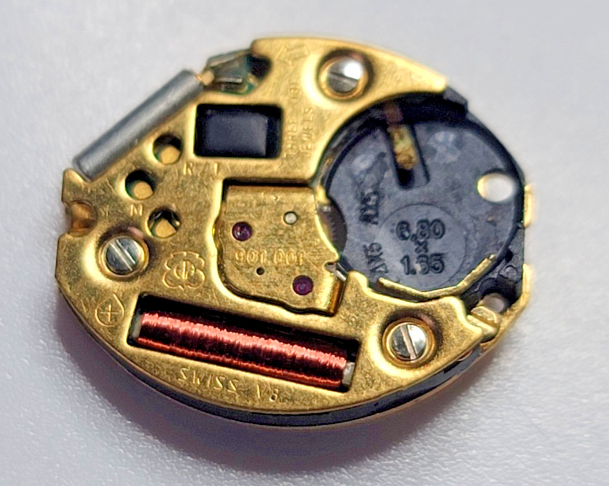 ETA 901.001 Swiss Quartz Movement Ladies Caliber For Parts – F19