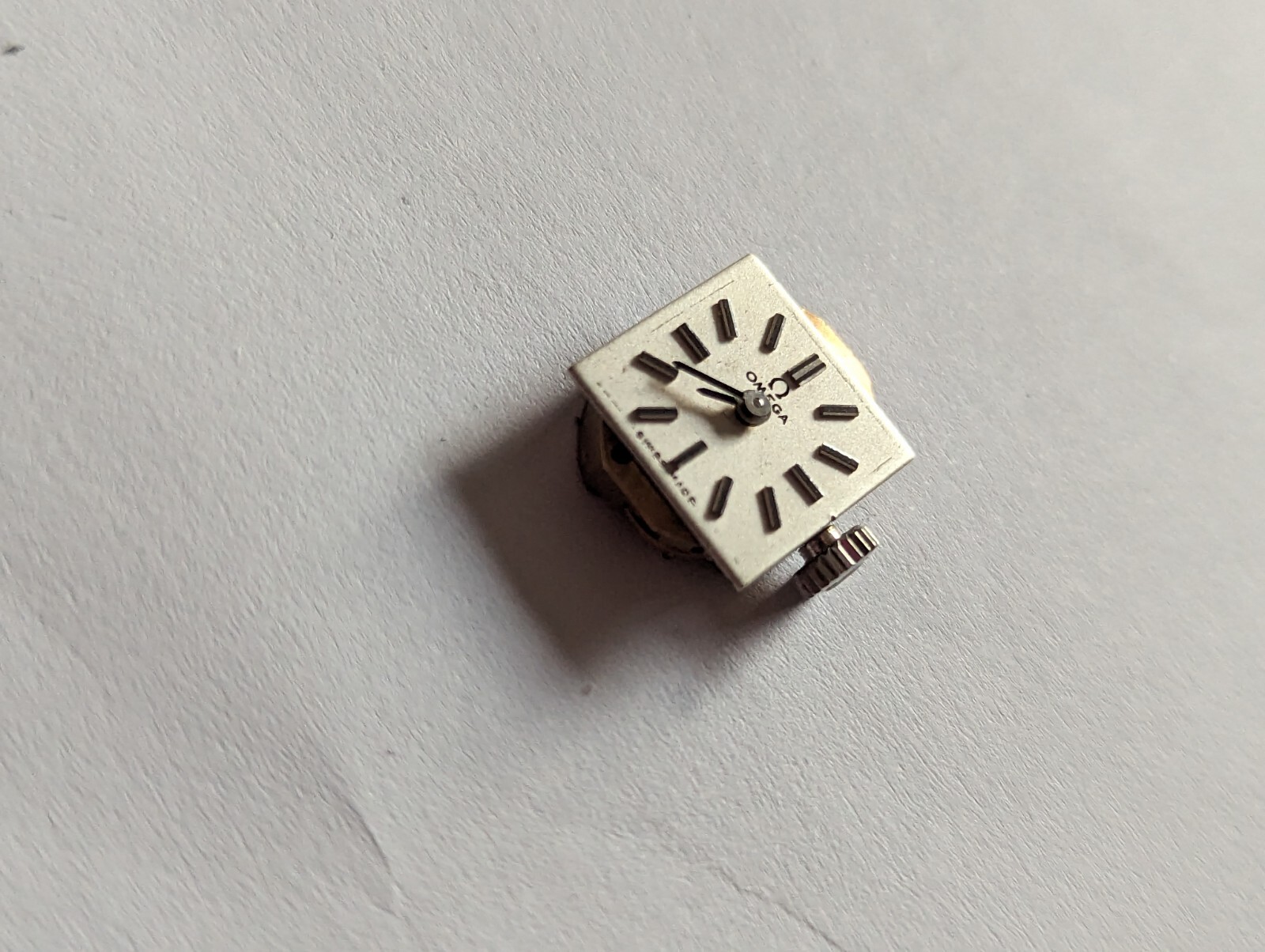 Vintage Omega 1100 Mechanical Watch Movement (Spares/Repairs)