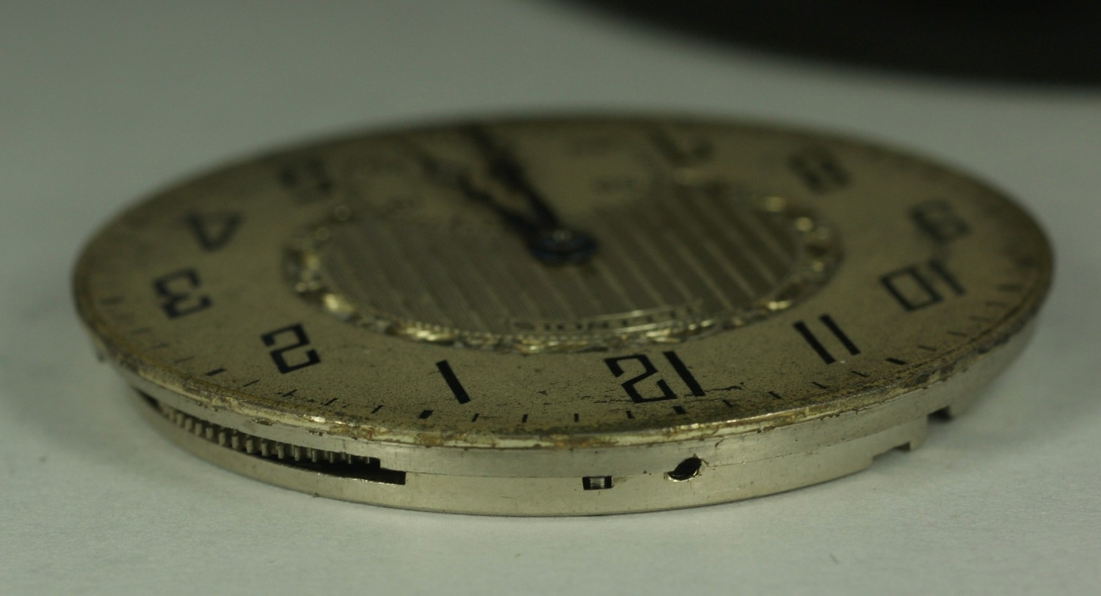 Illinois A. Lincoln Grade 527 Model 3XT Pocket Watch Movement Parts Good Balance