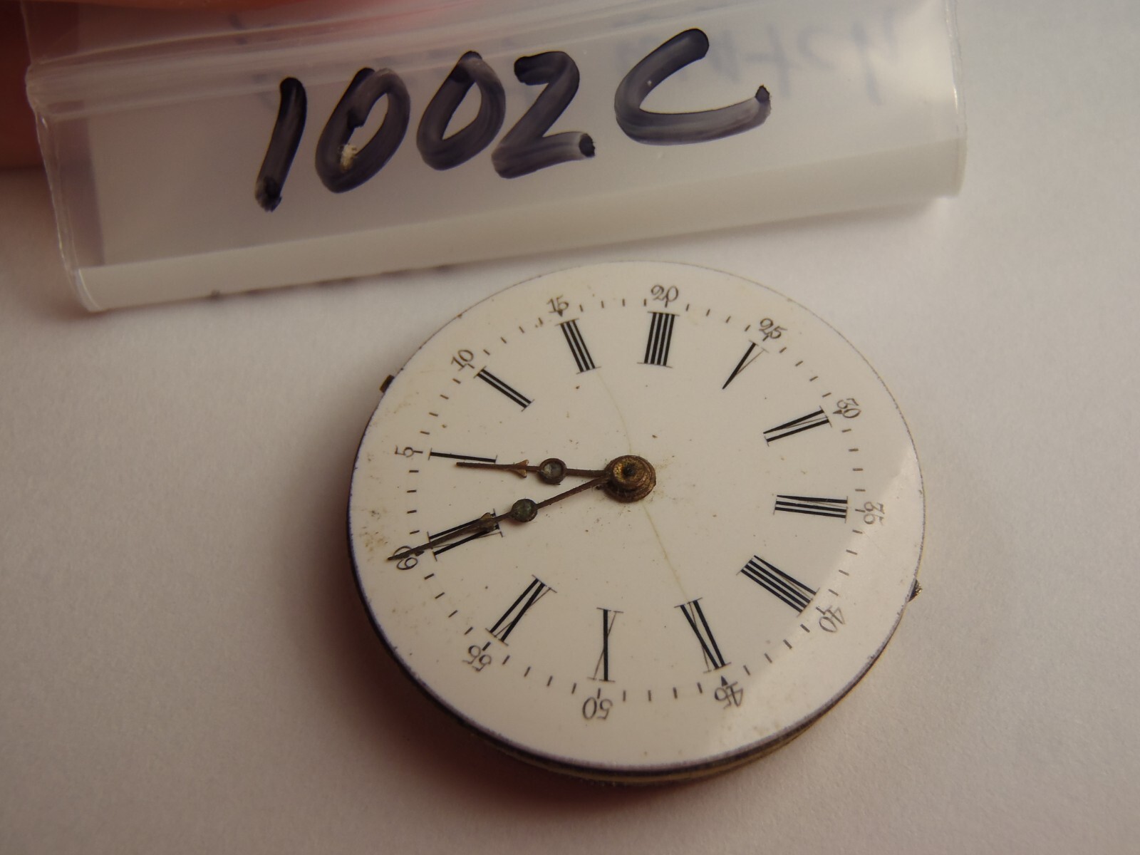 Vintage Manual Wind Pocket Watch Movement 28mm Across for Parts