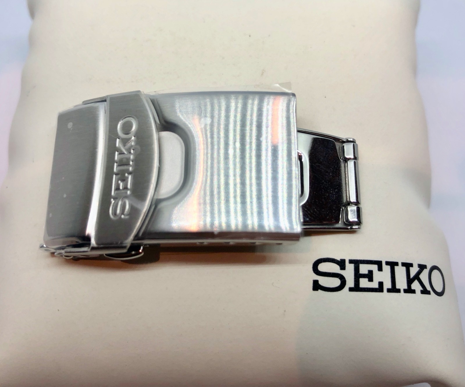 GENUINE SEIKO – 20MM FLIP LOCK CLASP – SIGNED STAINLESS STEEL (NO WET-SUIT EXT)