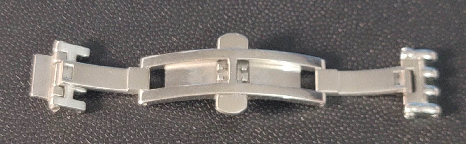 SB5: Genuine Gucci 14mm Stainless Deployant Clasp | OEM 164.7500.2- NOS 7500