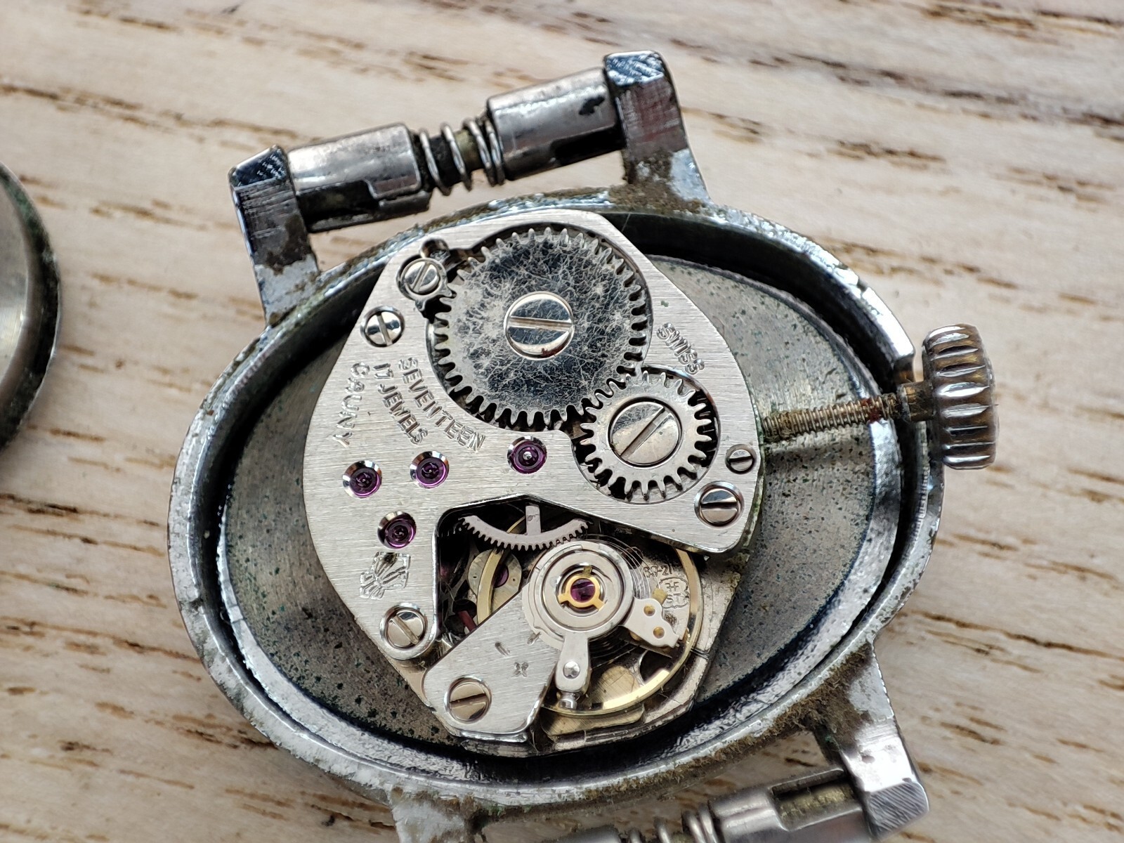 Cauny Watch movement FHF ST 69-21 – 28 mm – for parts and spares