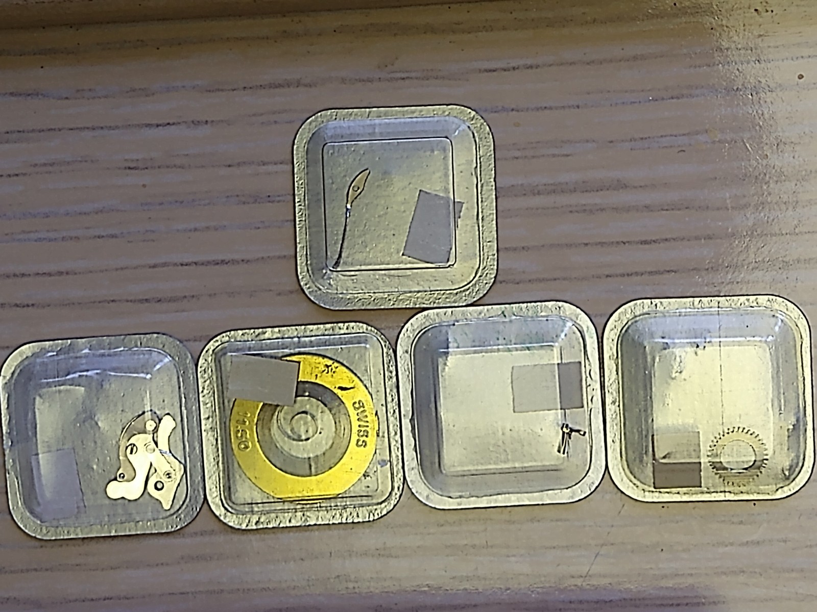 Lot of parts for Rolex reference CALIBER 13” 72 A and 13”727 for repair