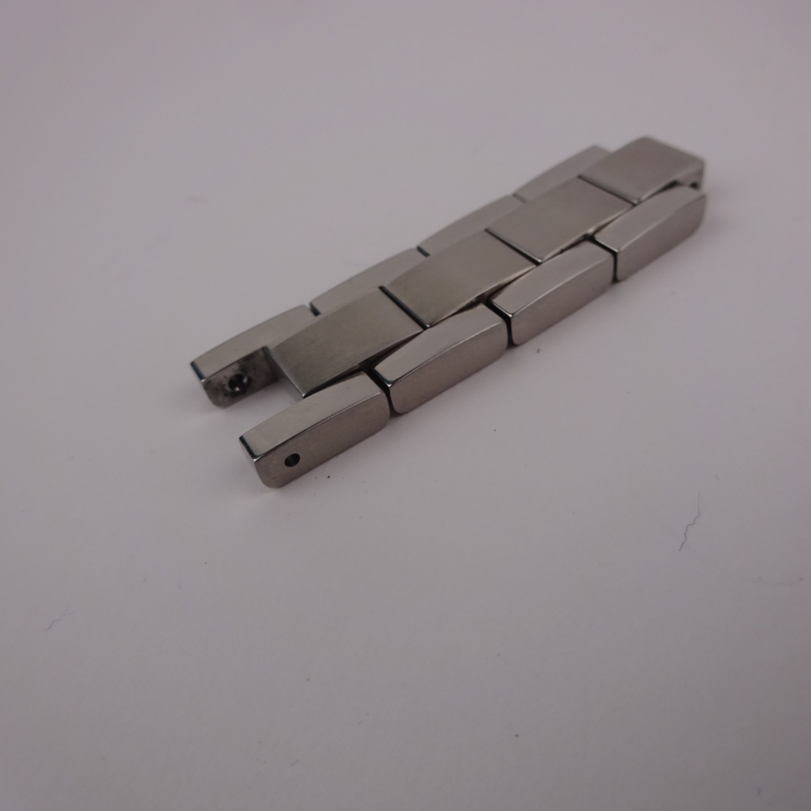 Gucci 4600L Watch Case End Link Stainless Steel 13mm (Cannot be separated)