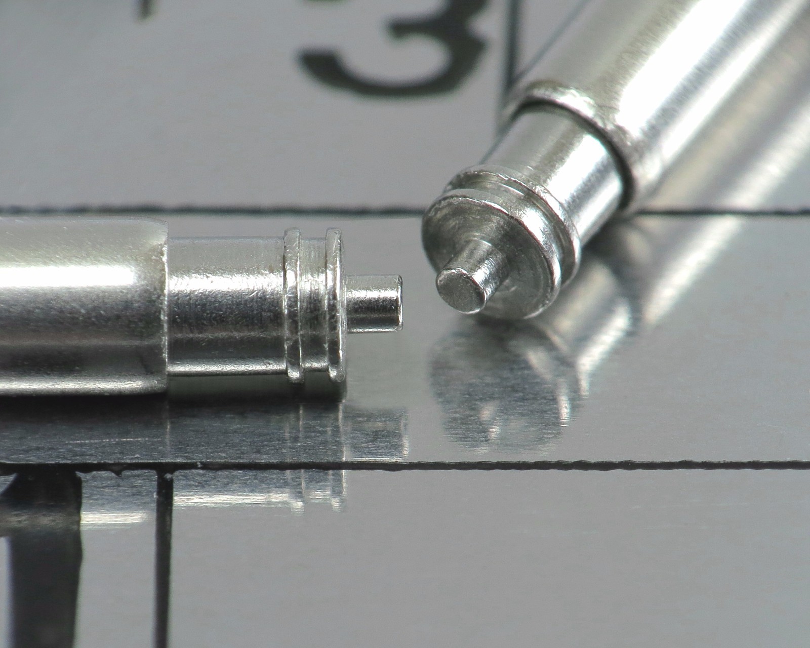 2 * 22mm High Grade, Stainless Steel Double Shoulder Spring Bars Seiko FAT 2.5mm