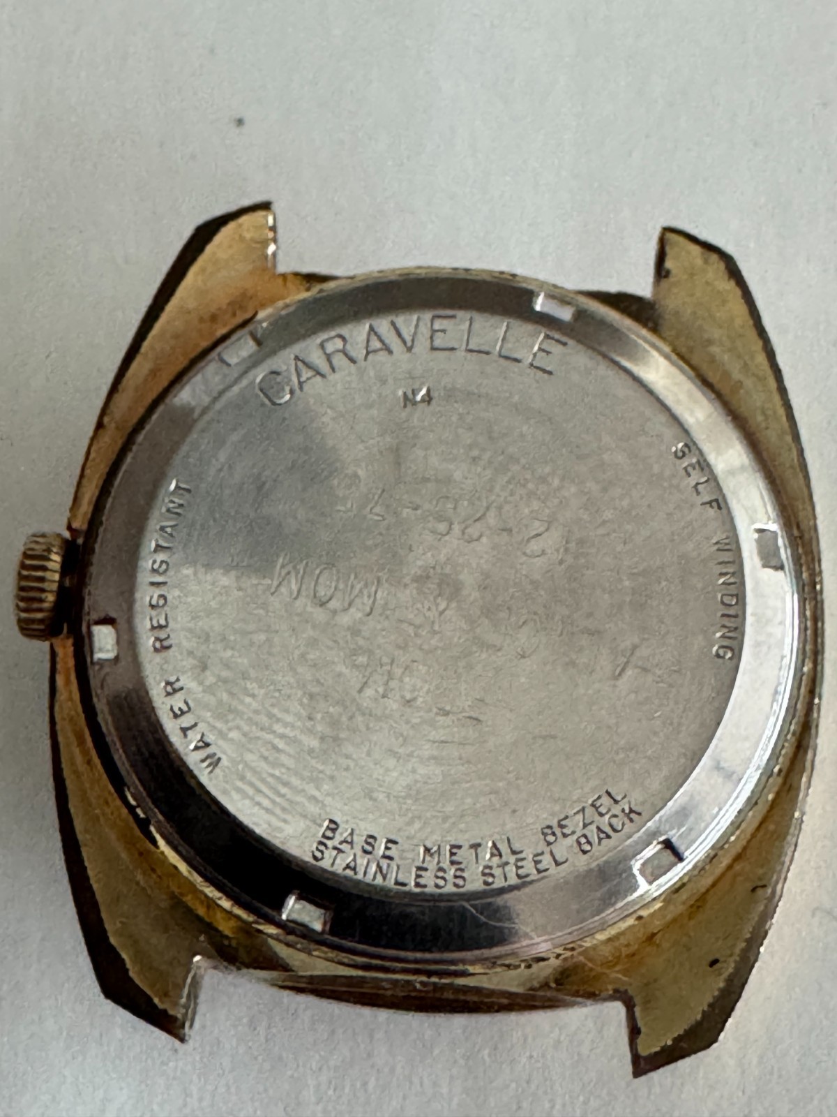 VINTAGE MENS AUTOMATIC BULOVA CARAVELLE WRISTWATCH MOVEMENT W/CASE CAL. 11
