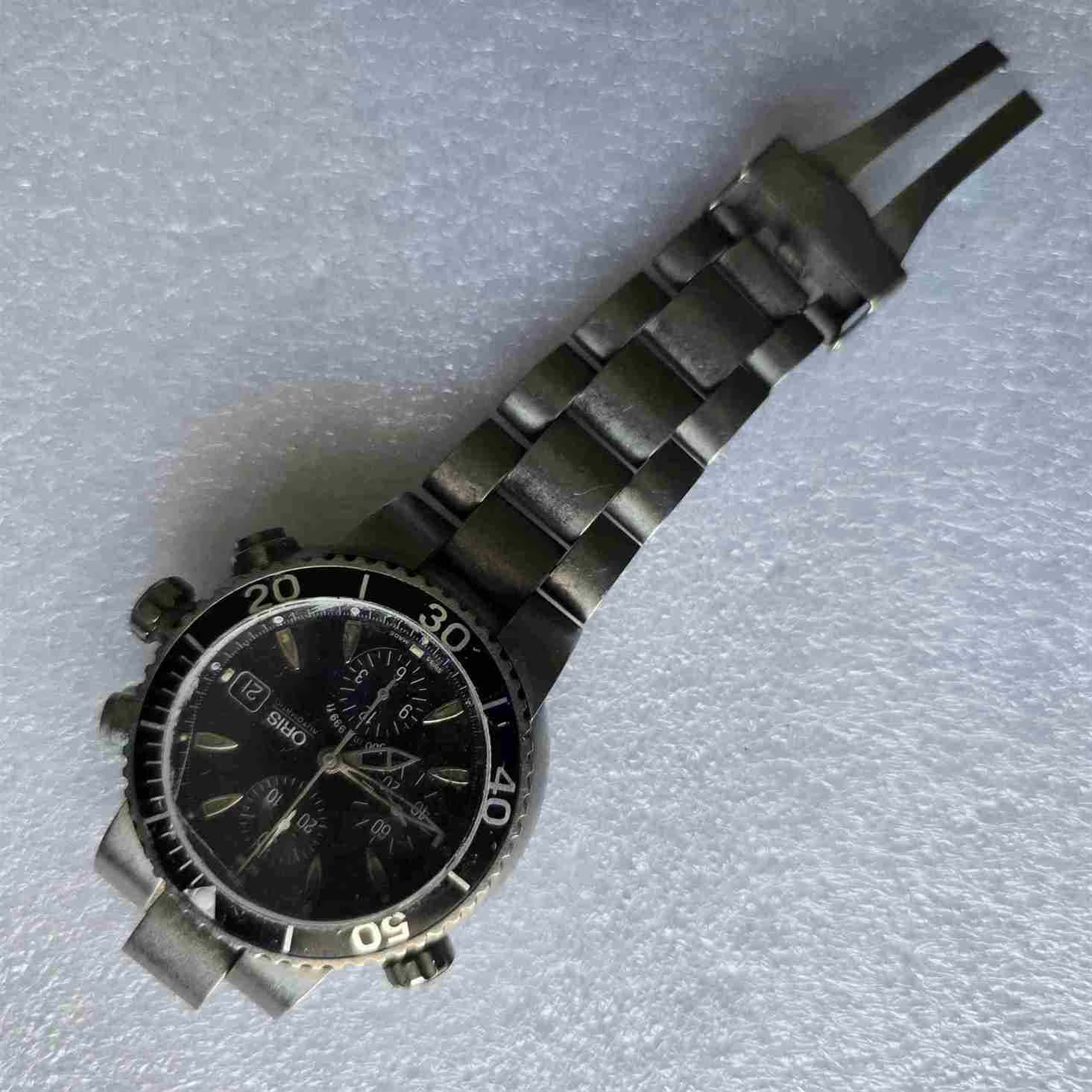 ORIS AQUIS TITAN Chronograph. Ref: 7542. Cal: ETA-7750. For Repairs