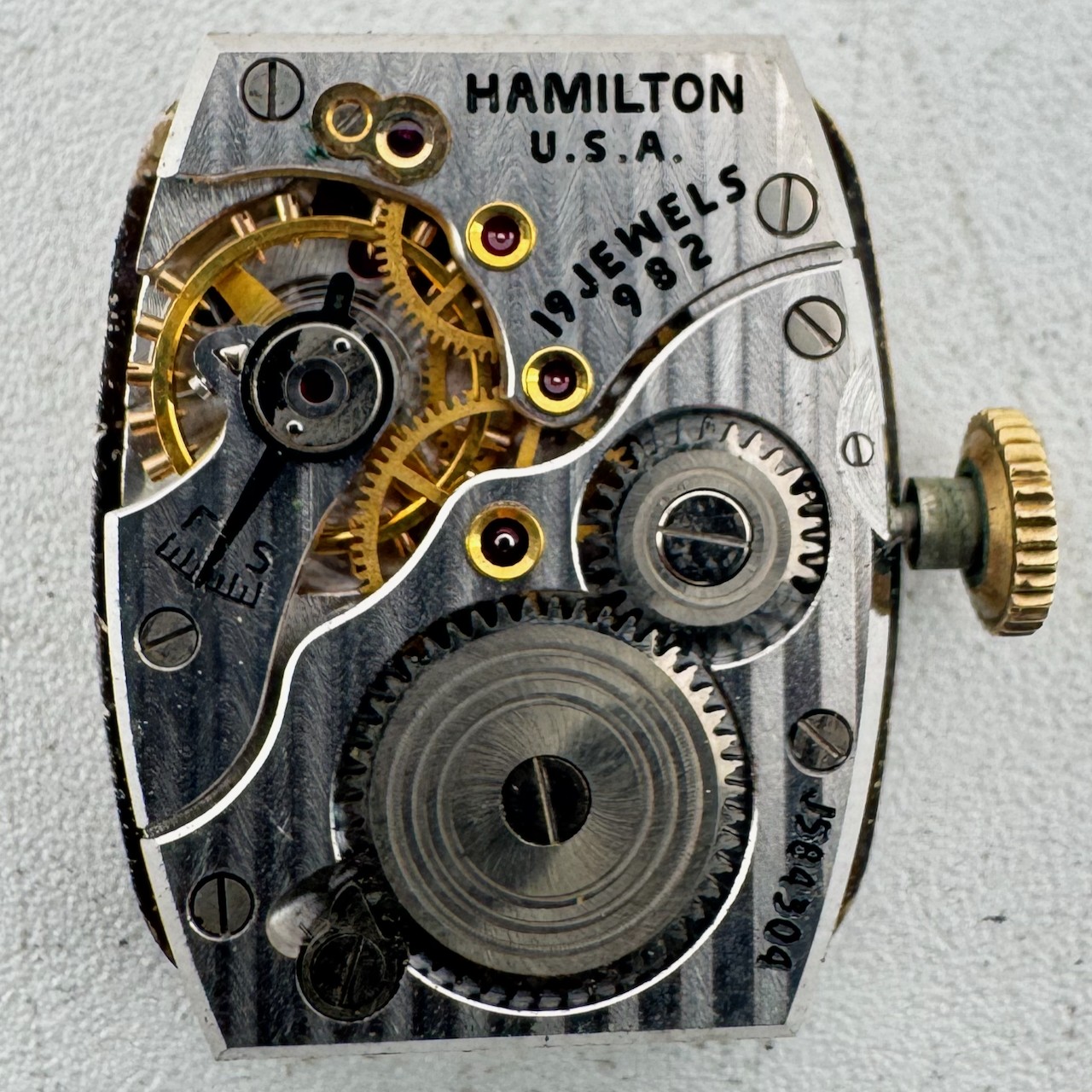 Vintage 20.5mm Hamilton Raised Numbers 19J Wristwatch Movement 982 Pinstriped