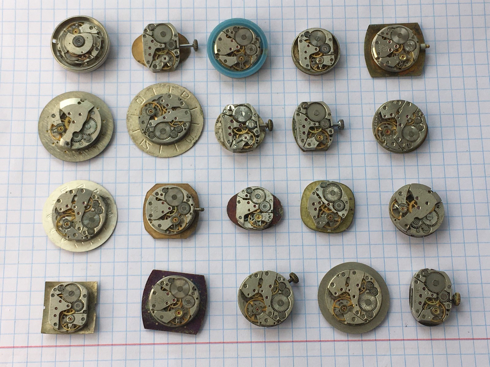 MOVEMENTS (20pcs) FOR Women’s WRIST WATCH Luch Zarya Slava USSR for parts