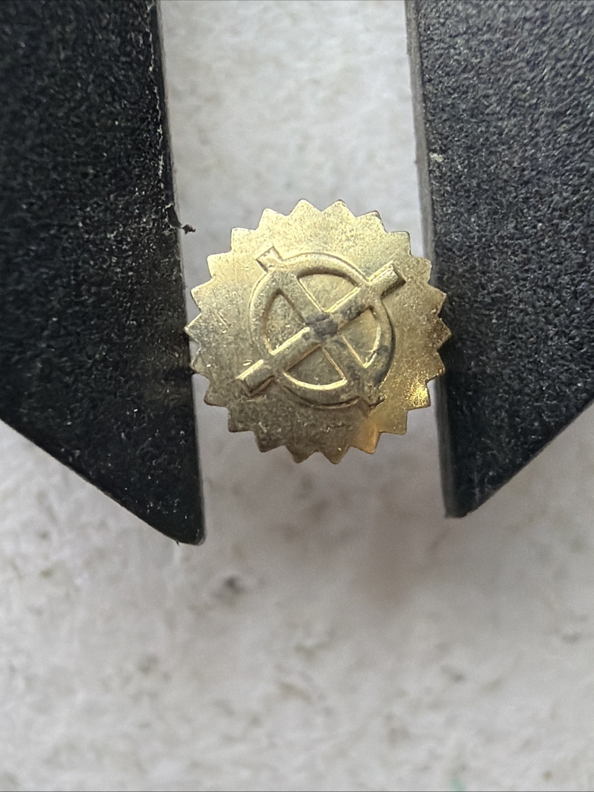 AT84 4.4mm Vintage Zodiac Goldtone Watch Crown In Excellent Condition Sold As Is