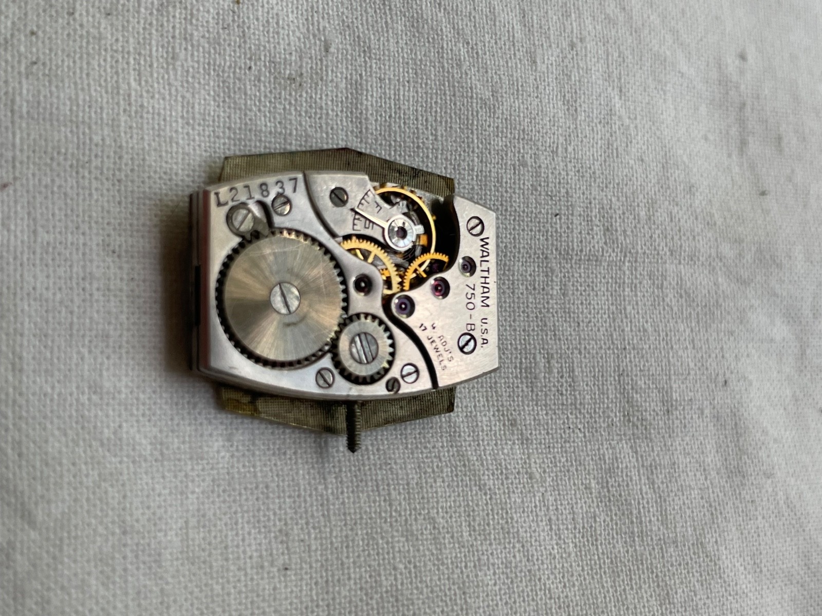 Waltham 750-B – movement for mens watch RUNS, lot 2006
