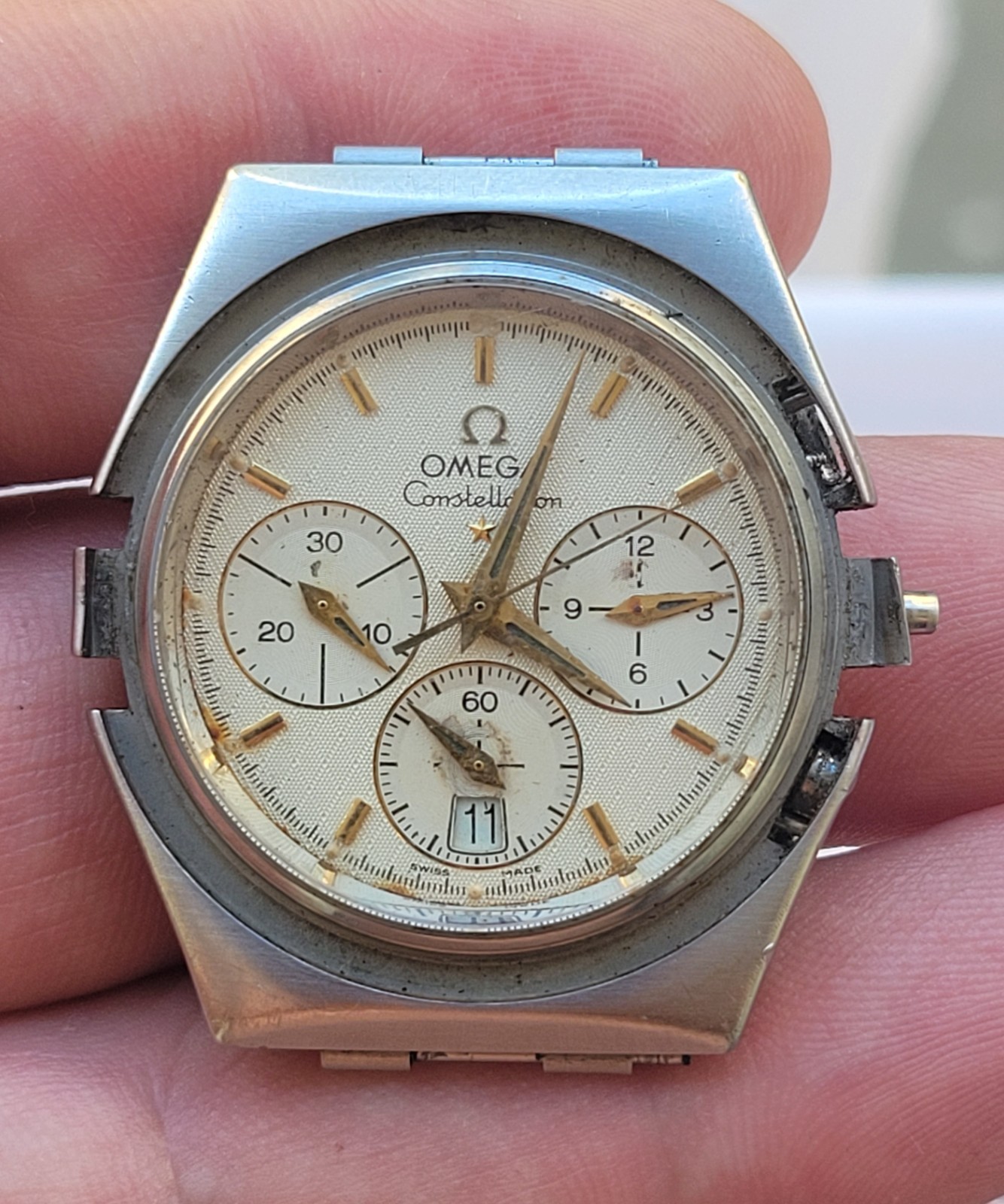 Omega Constellation Chronograph QUARTZ CAL 1270 MENS 37MM REF 386.1201 FOR PARTS