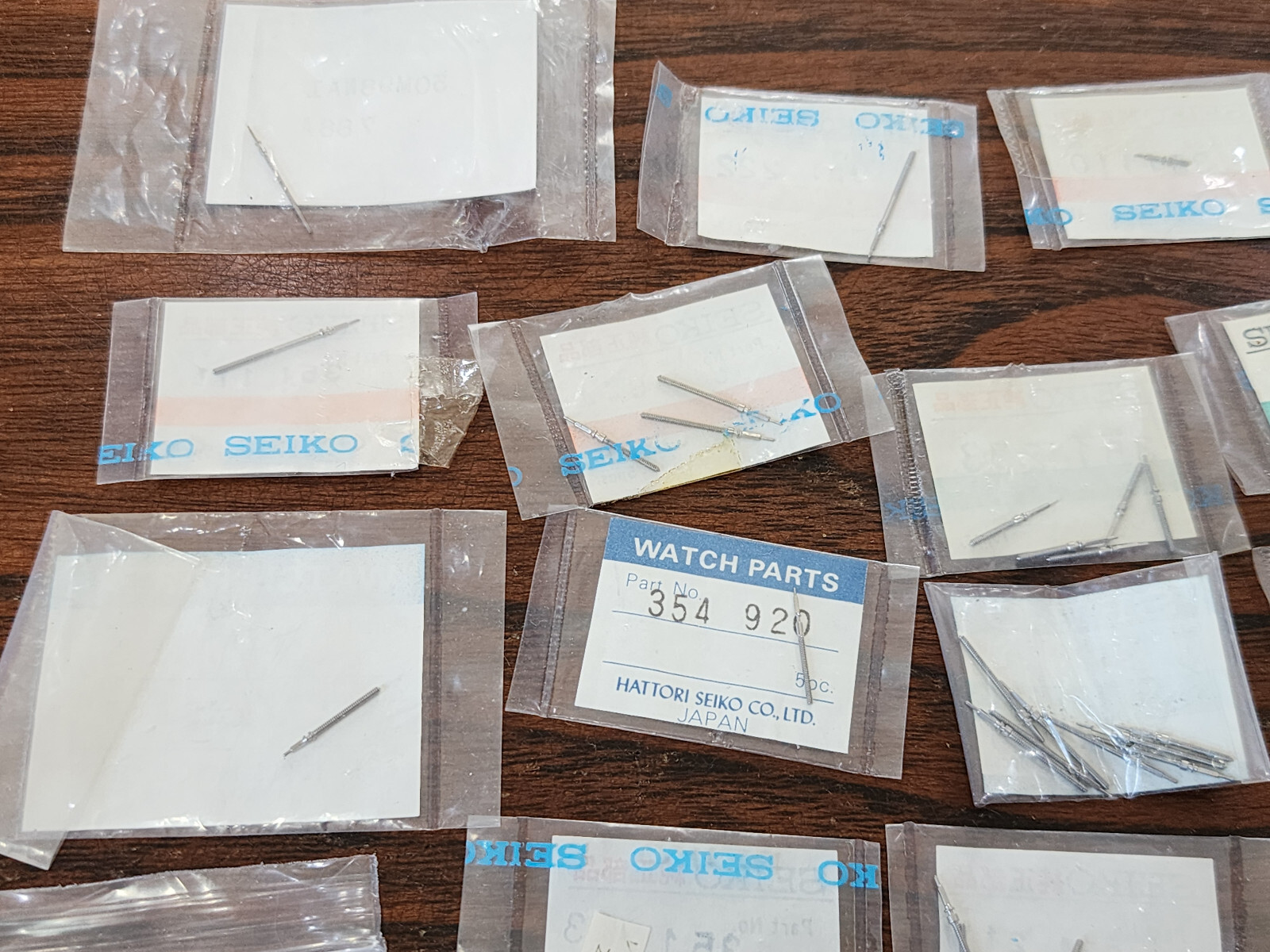 Large Assorted Seiko stem 351 354 Lot Watchmaker Unsorted 1970 1980 1990