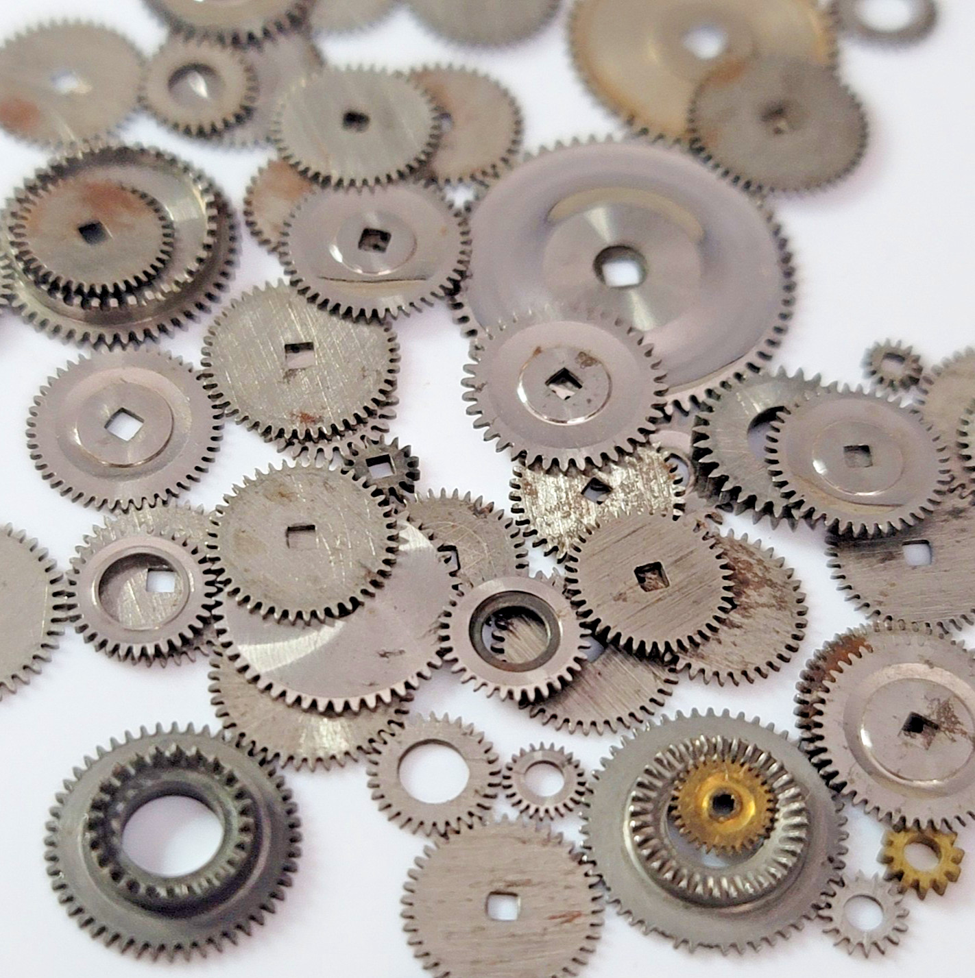 Vintage Watch Movement Gears Ratchet Crown Wheels Lot 60pc Pocket Wrist – C00