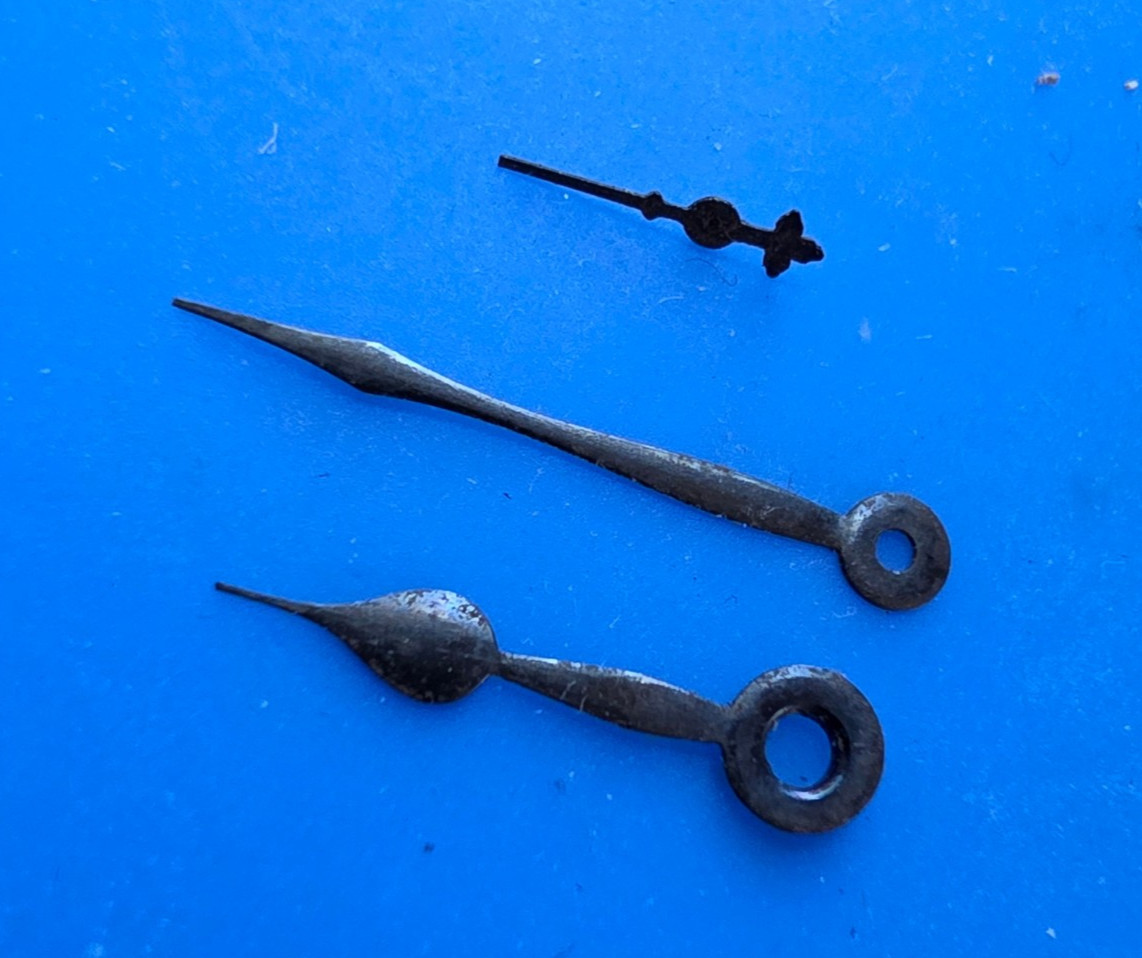 VINTAGE 16 SIZE WALTHAM CRESCENT ST POCKET WATCH HANDS SET