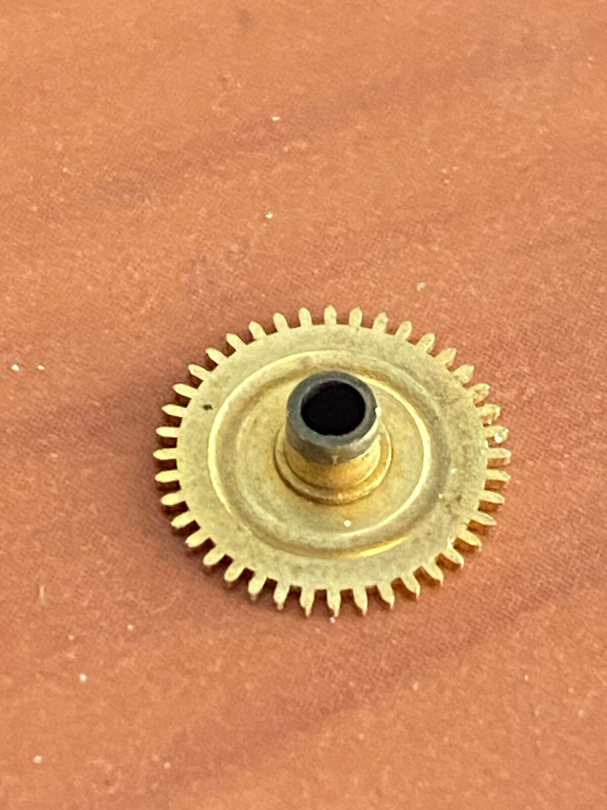 VINTAGE HOUR WHEEL FOR 18 SIZE HAMILTON 940 MOTOR BARREL