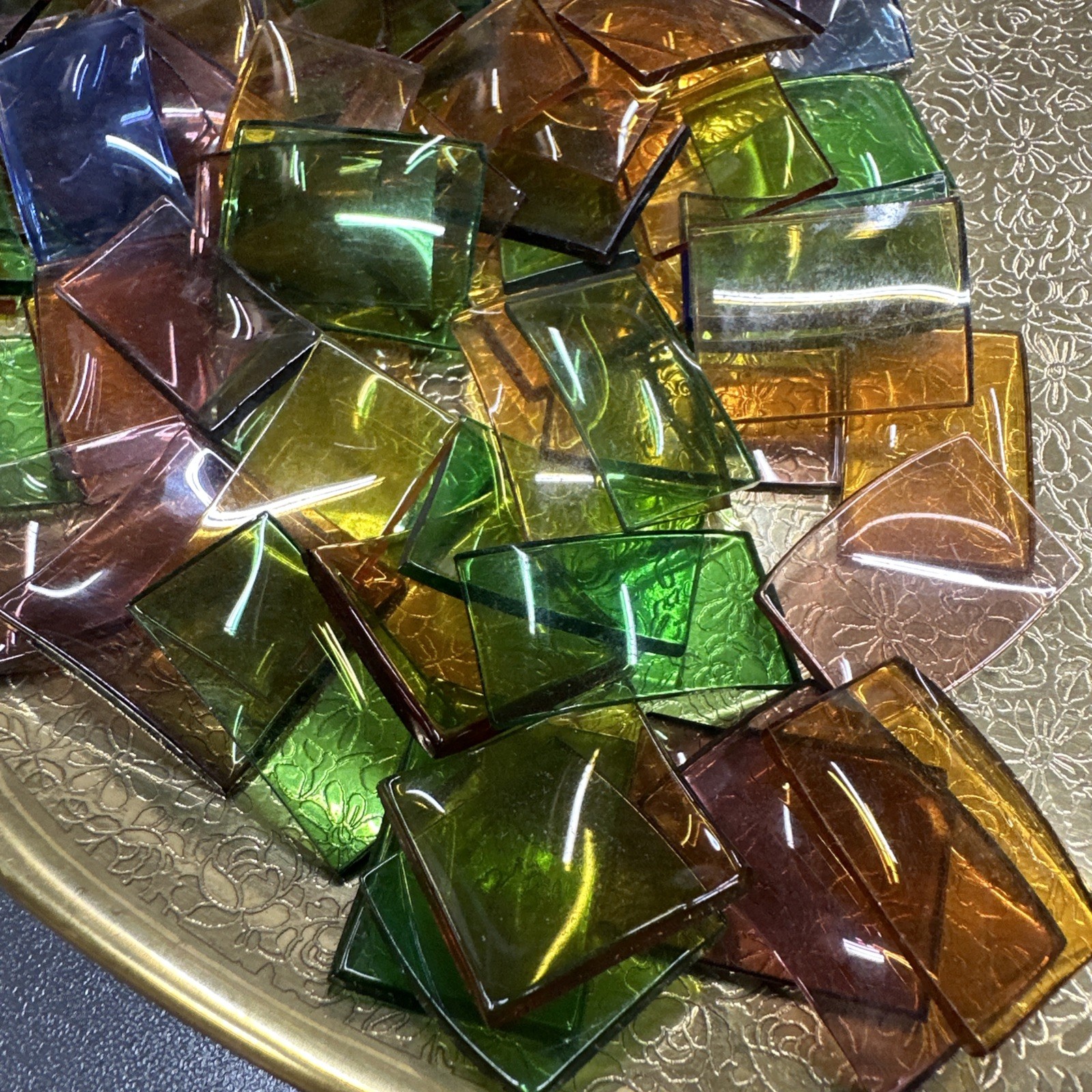 Watchmaker Estate Multicolored Glass Watch Crystals Assorted Size / Color 140+