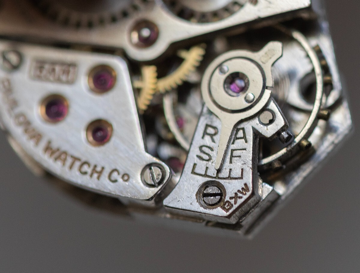 Vintage Bulova 6AM 17 Jewels Ladies Watch Swiss movement Parts or Repair