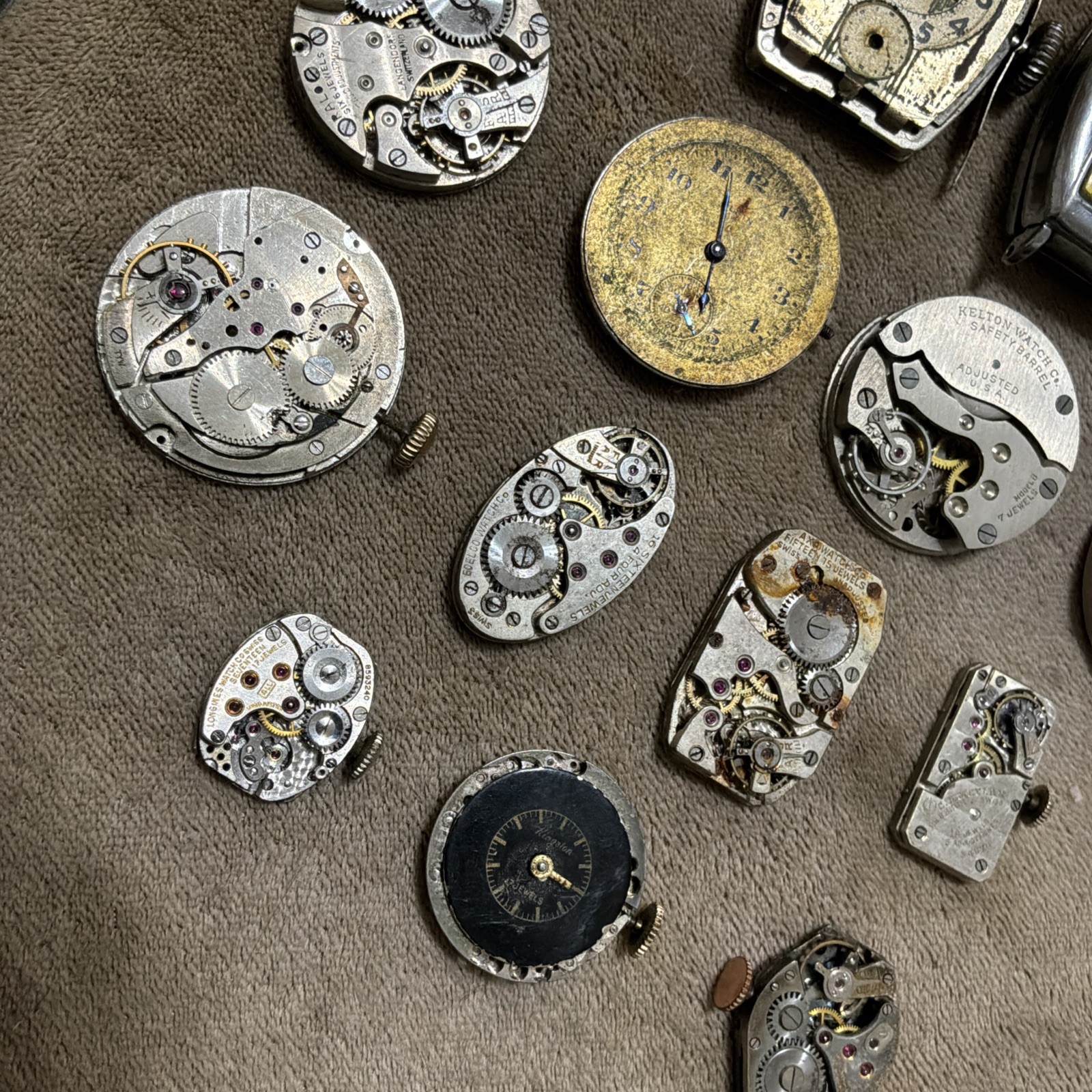 Lot of 15 VTG Wrist & Pocket Watch Movements For Parts or Repair