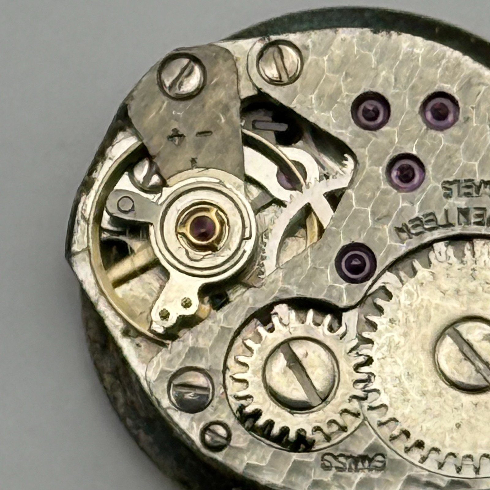 FHF 69-21 Watch Movement Running Regency 17Jewels Swiss Manual Wind Parts 15.3mm