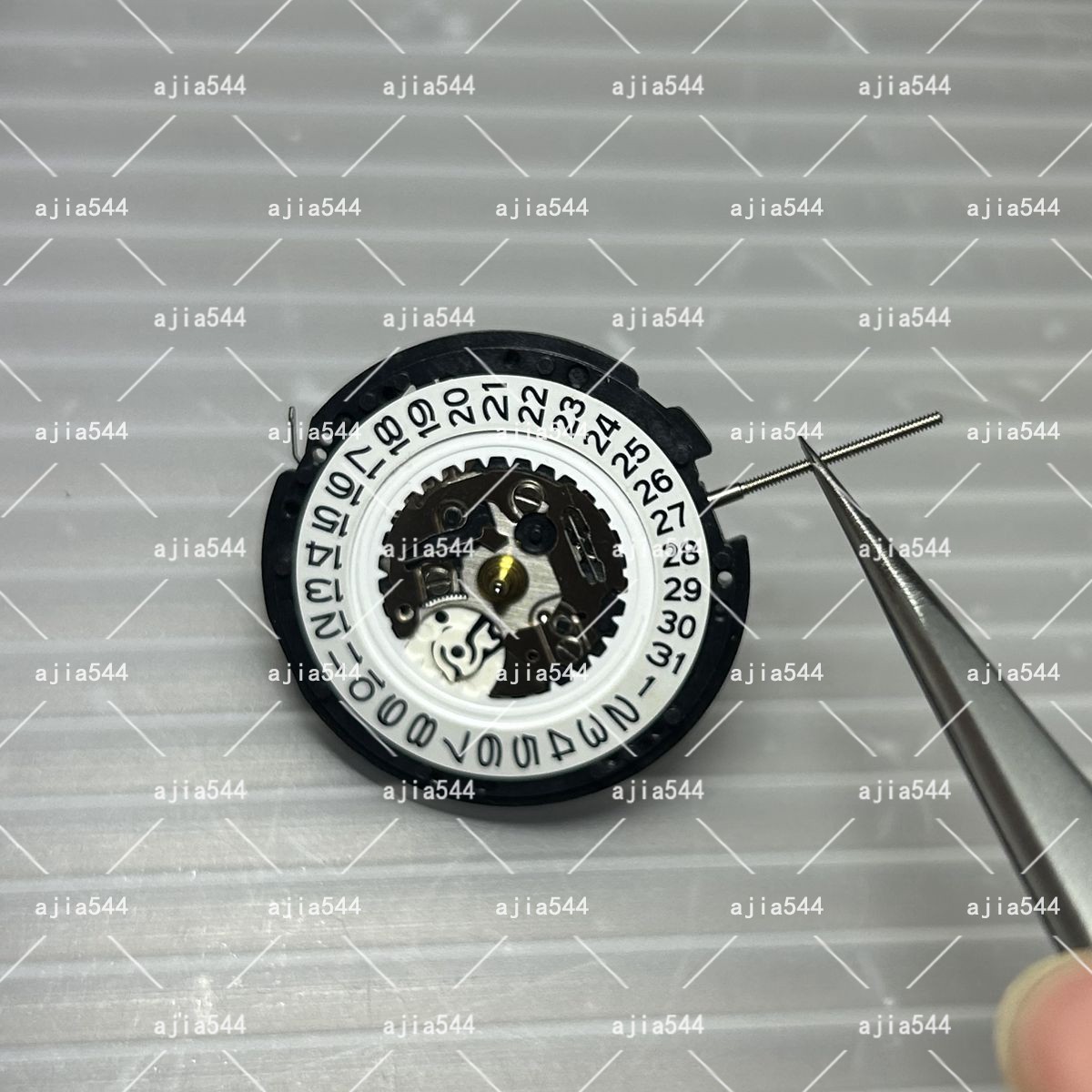 YT62 Watch Movement Japan Kinetic Watch Movement -5M42 White H3 date 1pc