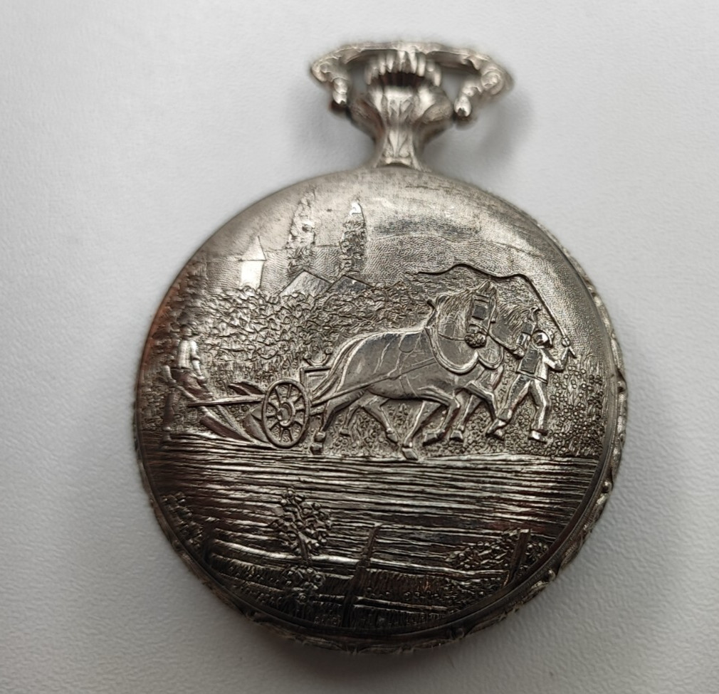 plowing horses working in the field pocket Watch 420 movement 48.7 mm for parts