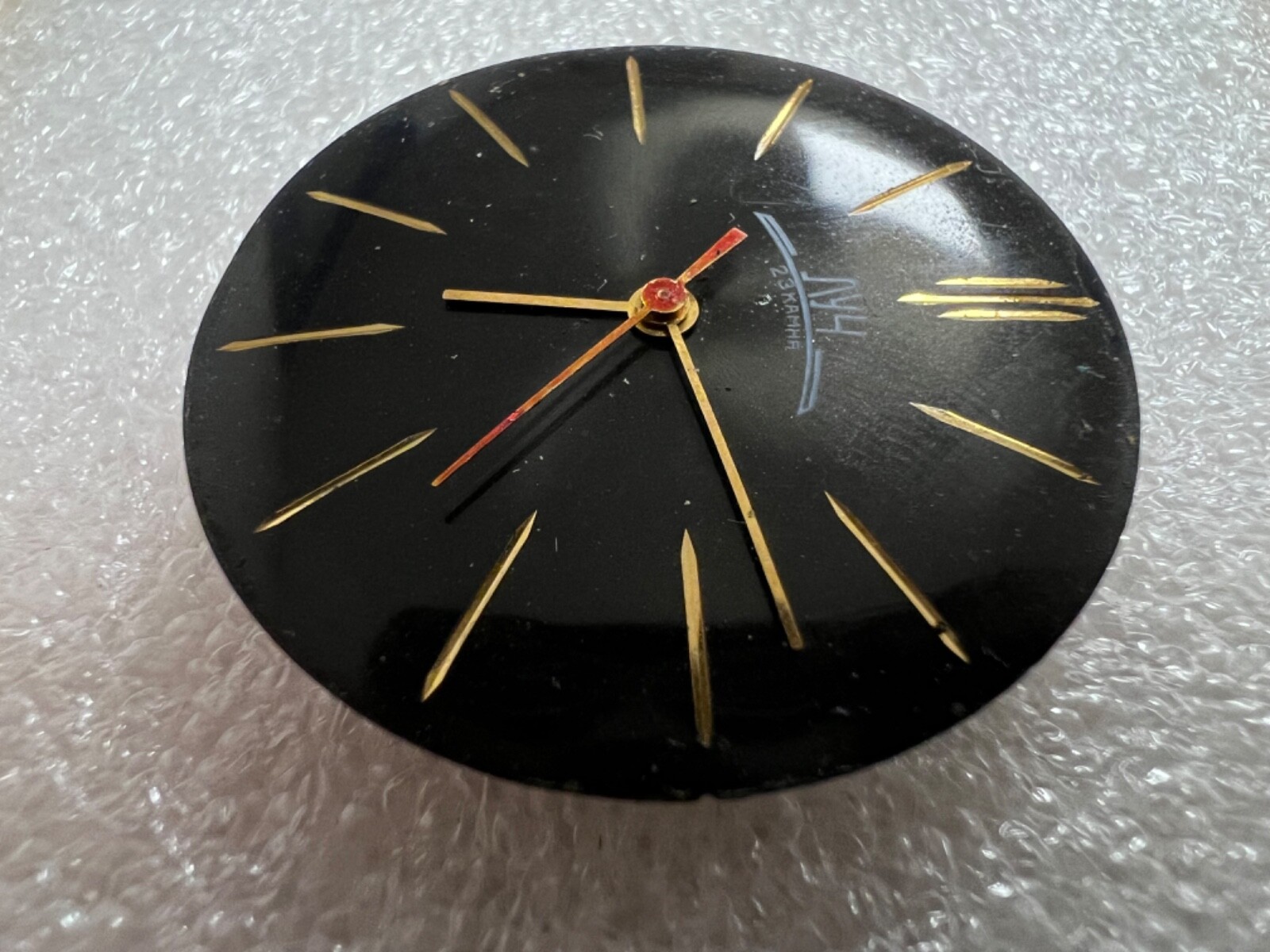 USSR LUCH movement 2209 caliber Gold Plated watch mechanism. FOR PARTS .