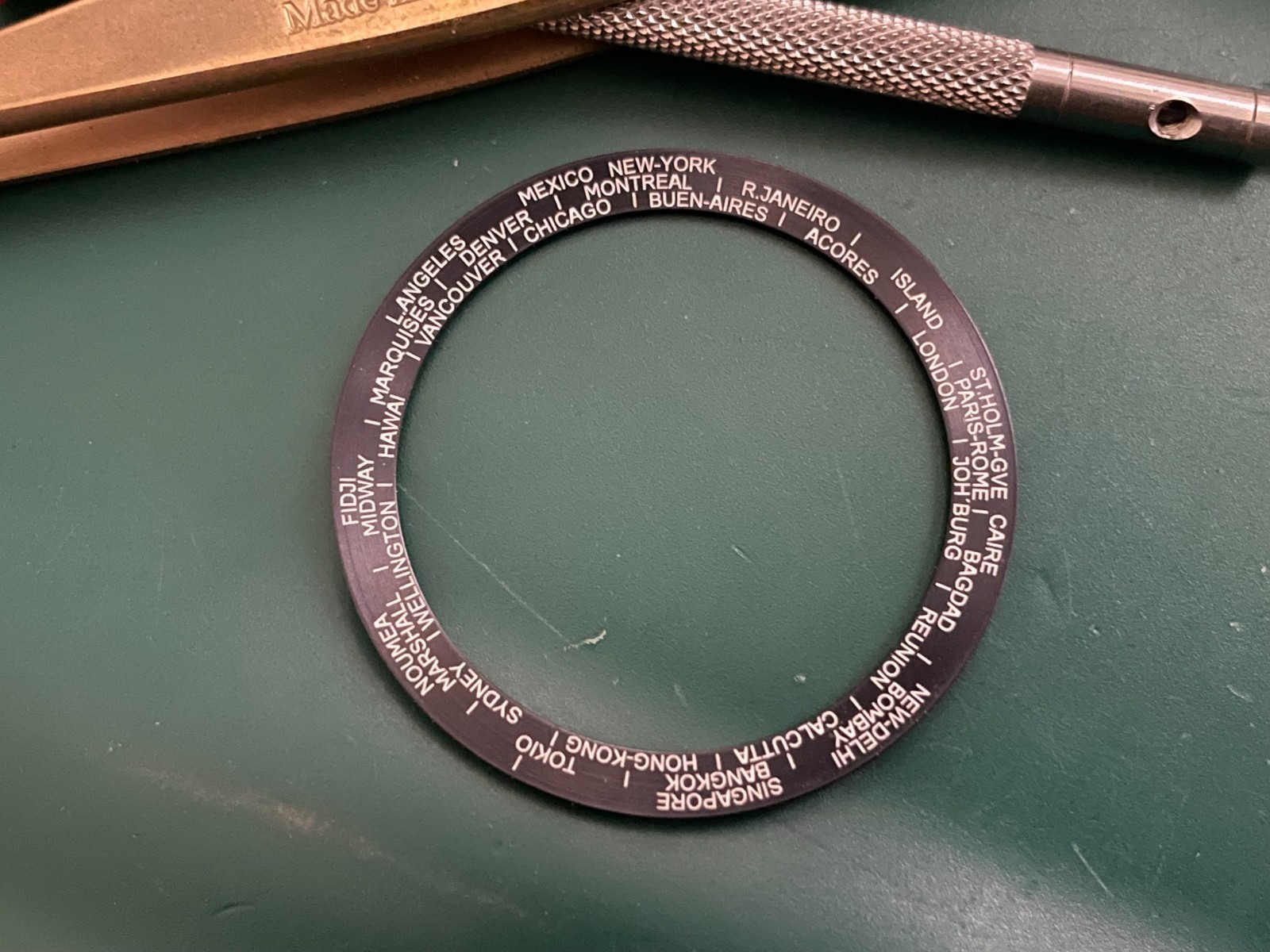 Replacement insert for vintage Rado Over-Pole