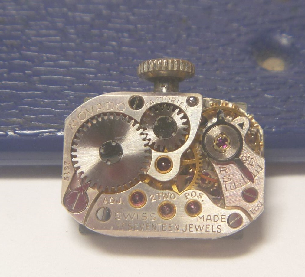 1940s Movado Factories Ladies 17 Jewels 5 x 7 Ligne Size Mov’t Dial Hands !!