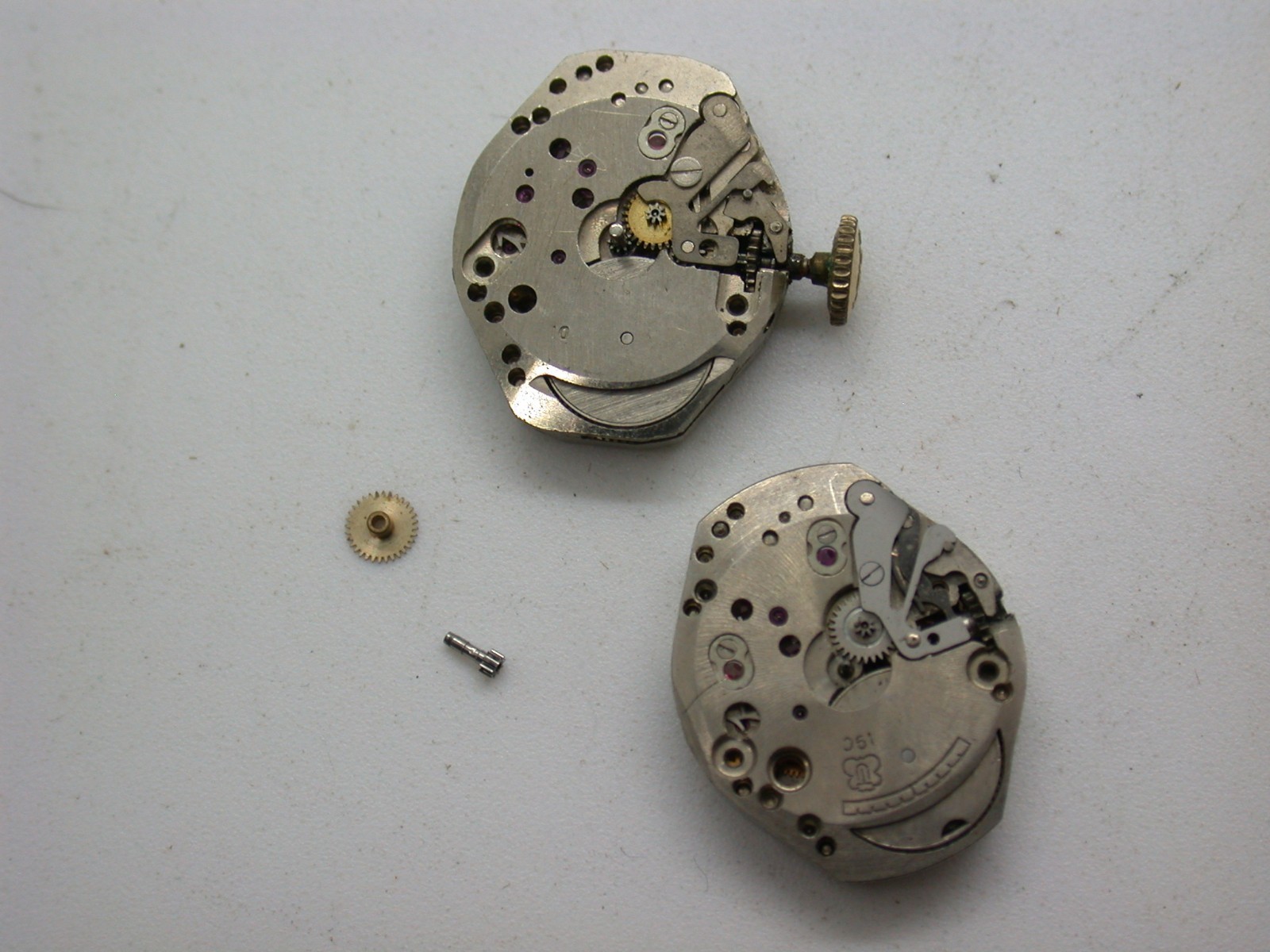 Two Unitas 190 17 Jewel Good Balances No Hour Wheels Toronto Watch Parts