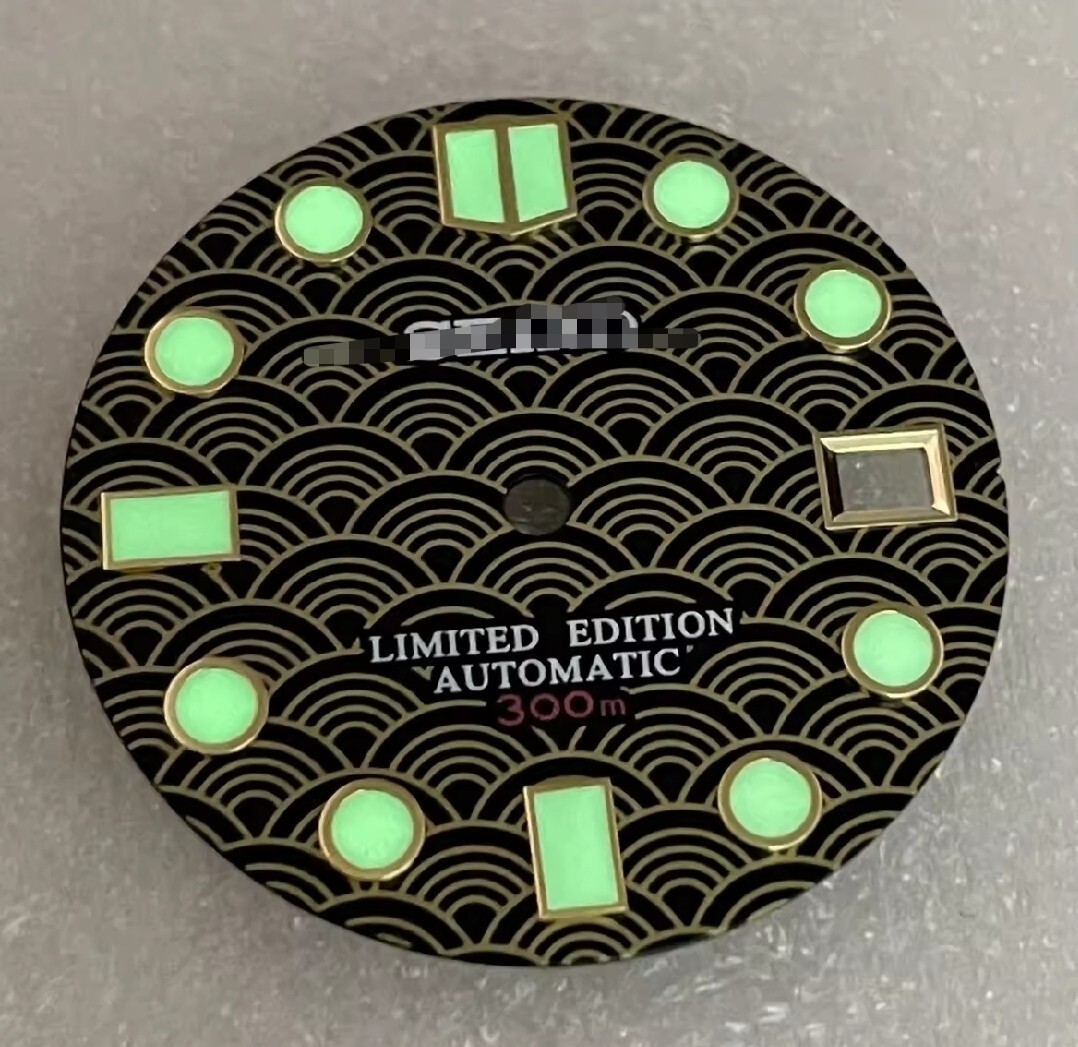 28.5mm Brand New Dial Fish Scale Black Gold Fit SKX007 7s36 NH35
