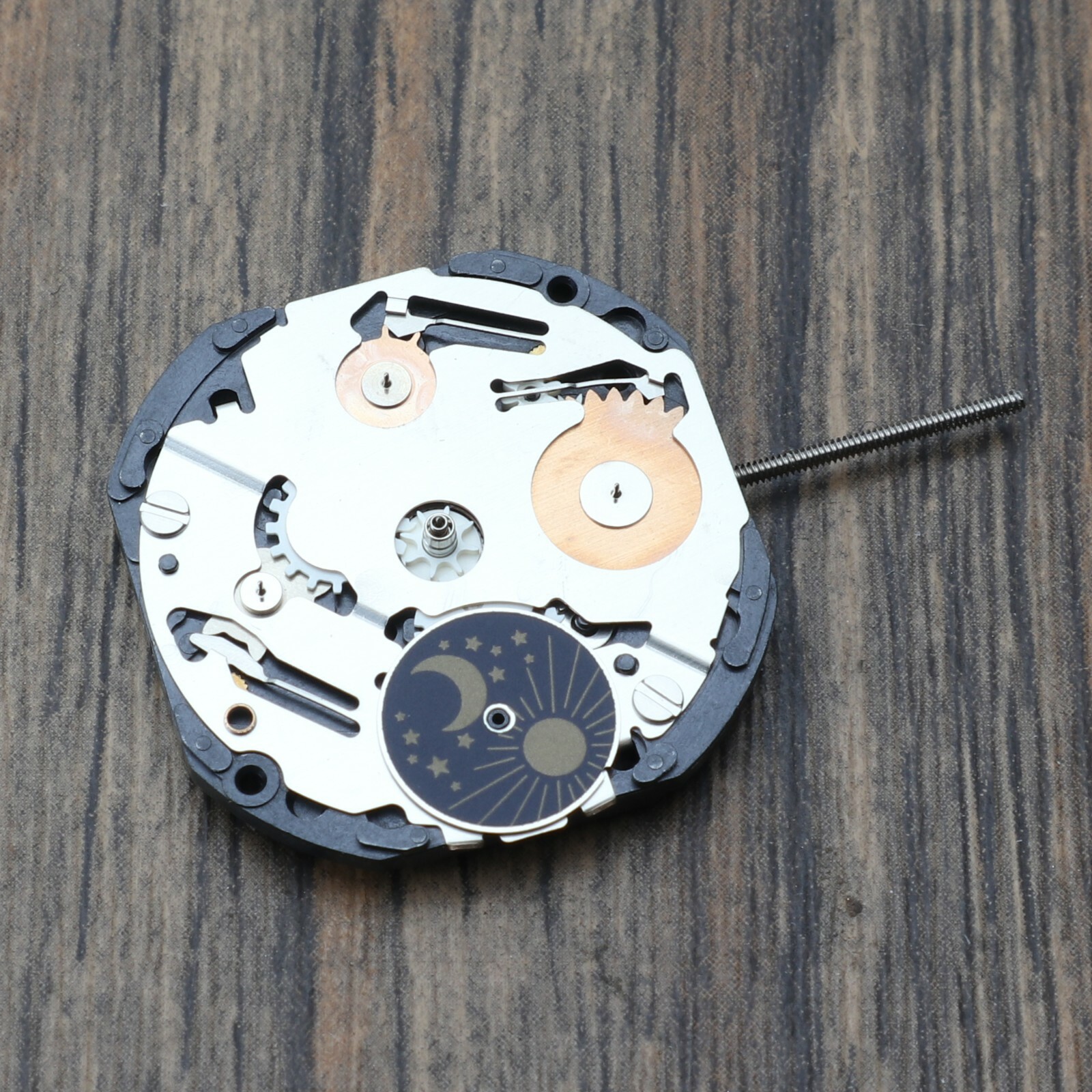 NOS HATTORI VX3F REPLACEMENT QUARTZ WATCH MOVEMENT w/ STEM NEW OLD STOCK