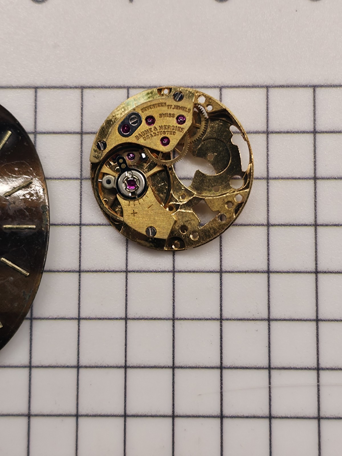 Vintage Baume & Mercier Oval Tiger’s Eye Dial & 17J Movement Parts GOOD BALANCE