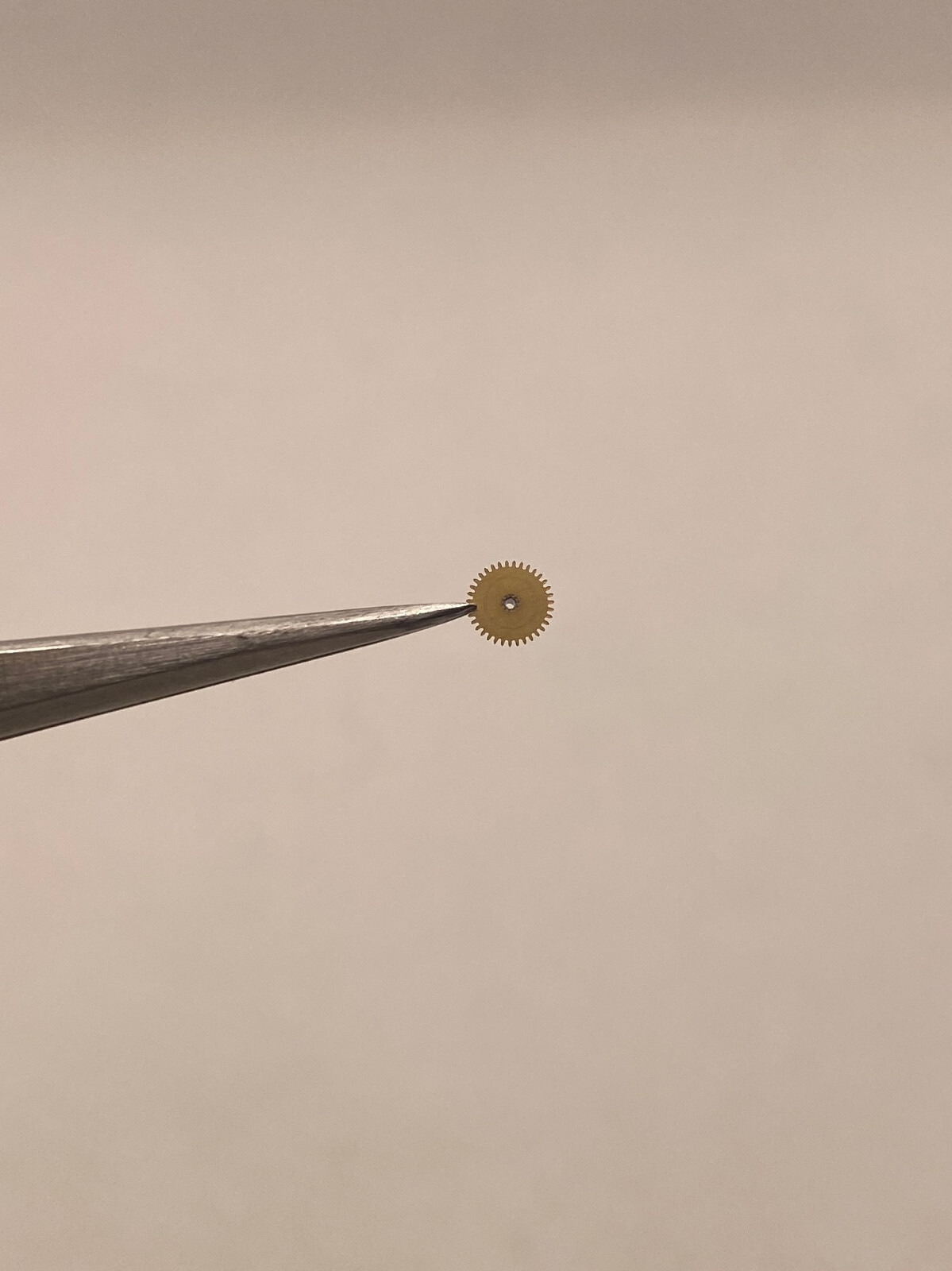 Rolex 2235-260-Y1 Minute Wheel Cal. 2230 2235